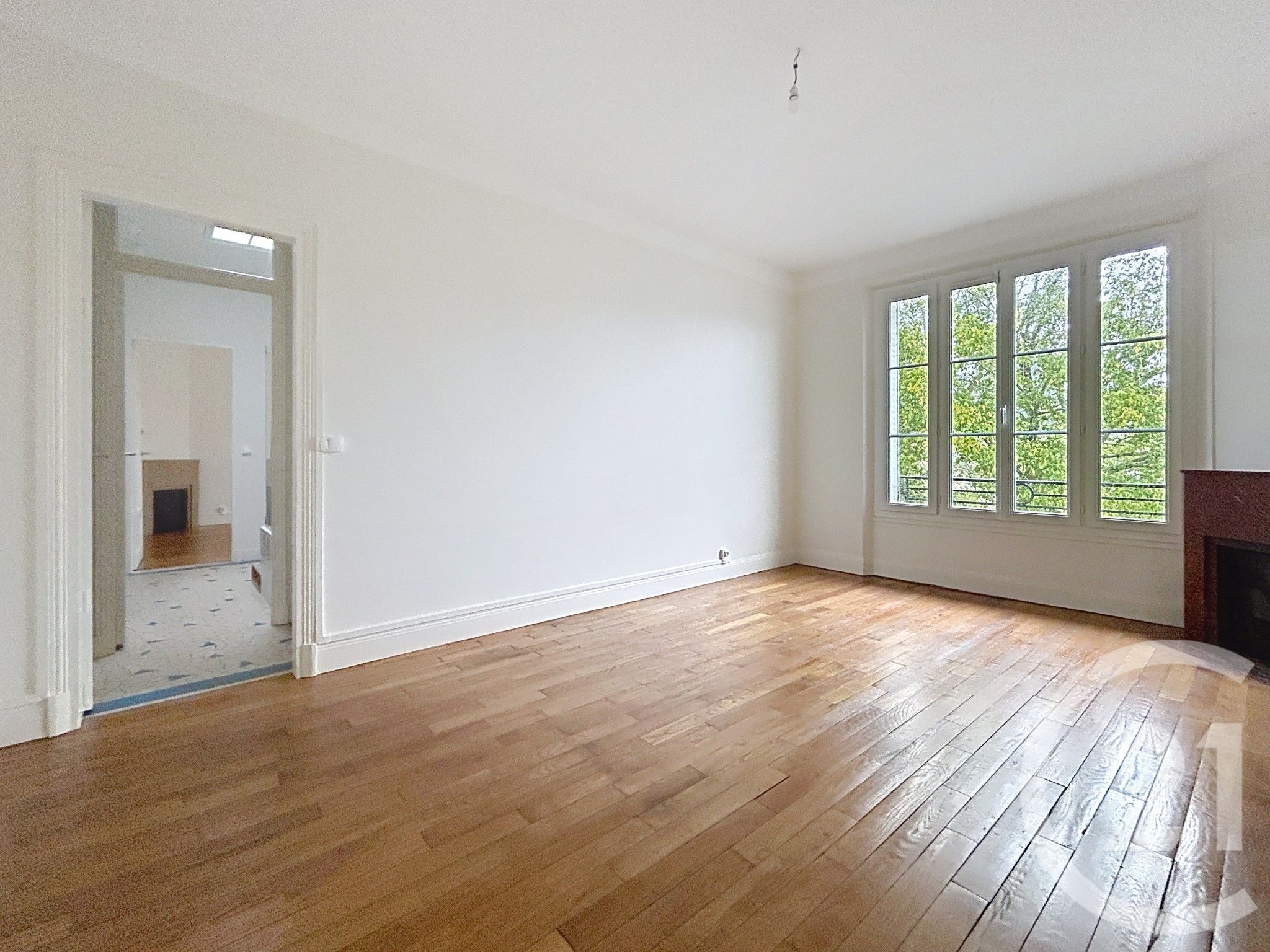 Appartement 3 pièces 70m² FONTAINEBLEAU 77300