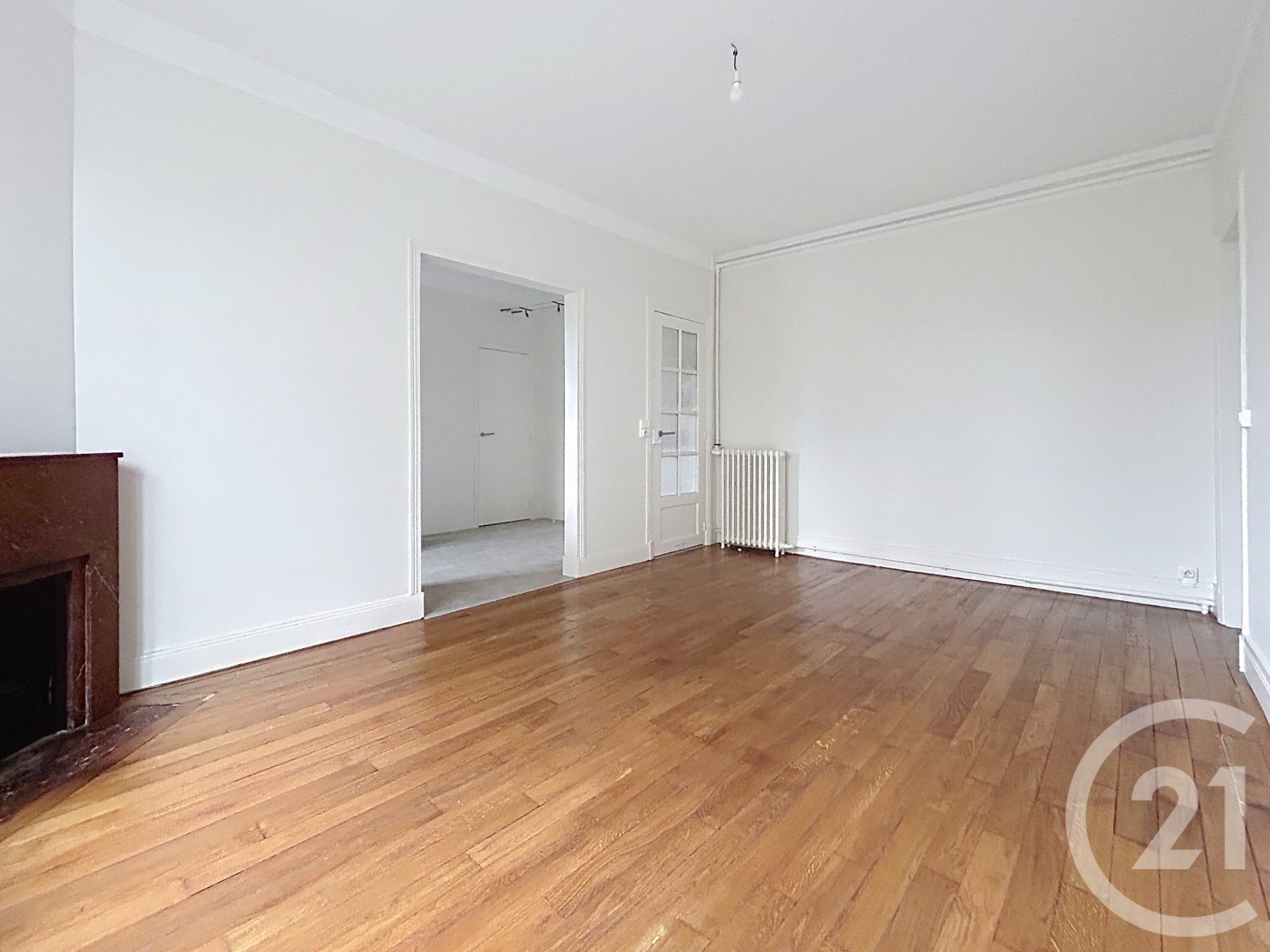 Appartement 3 pièces 70m² FONTAINEBLEAU 77300 photo 3