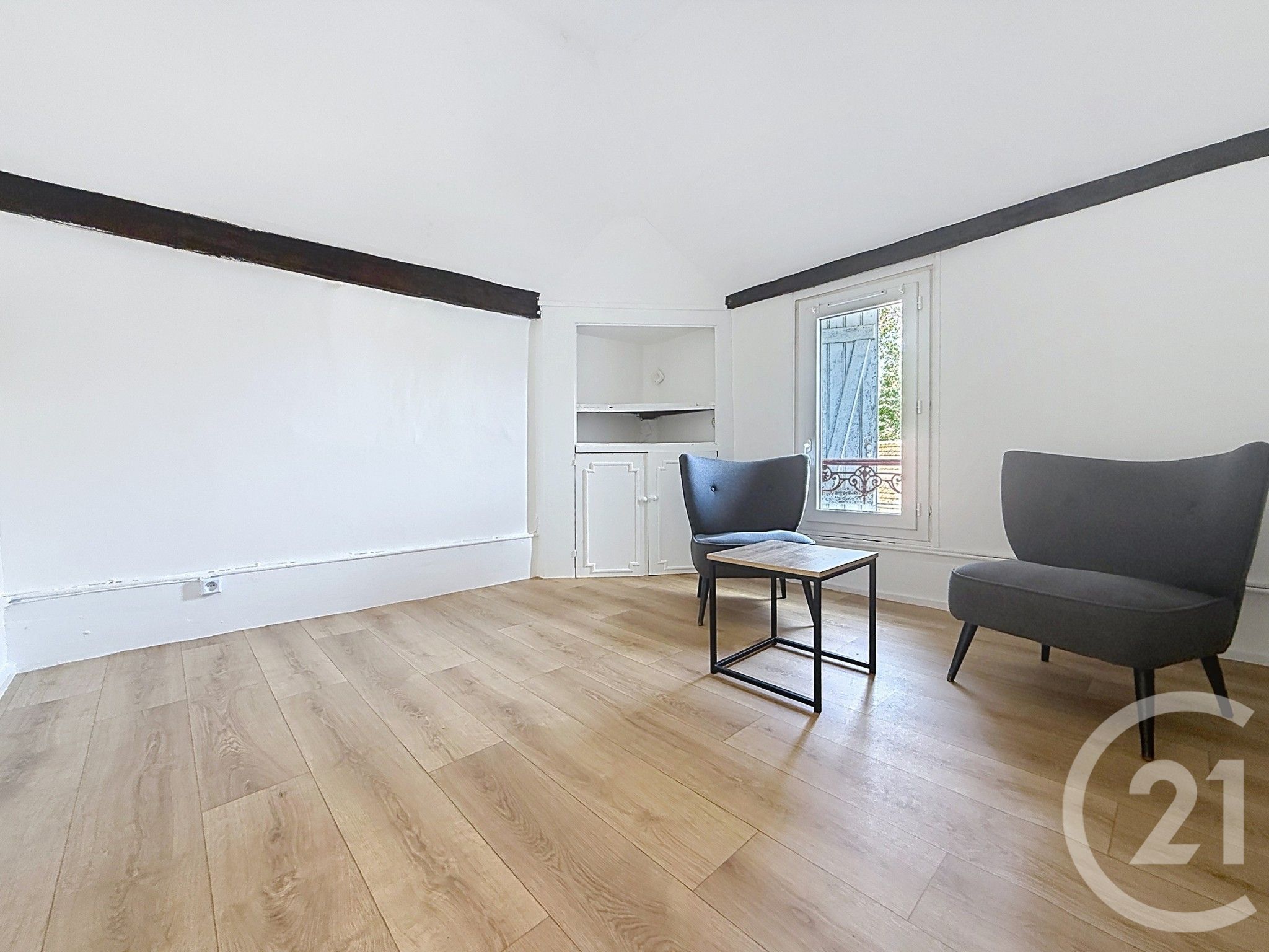 Appartement 2 pièces 37 m² · à Ste Savine · 37 m² · 390 €/mois