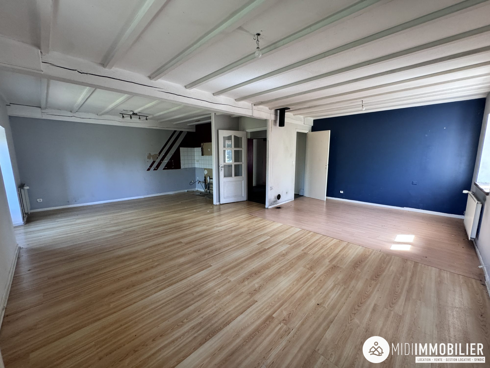 Immeuble 377 m² · à Rivieres · 377 m² · 139 000 €