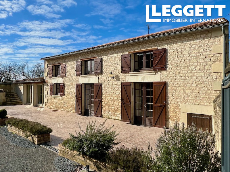 Maison 6 pièces 154 m² · à Berrie · 154 m² · 168 800 €
