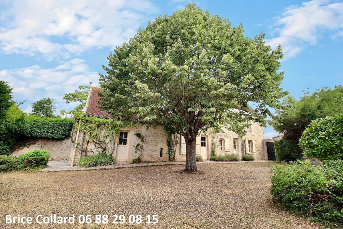 Maison 8 pièces 194 m² · à Villers-Saint-Frambourg-Ognon · 194 m² · 595 000 €