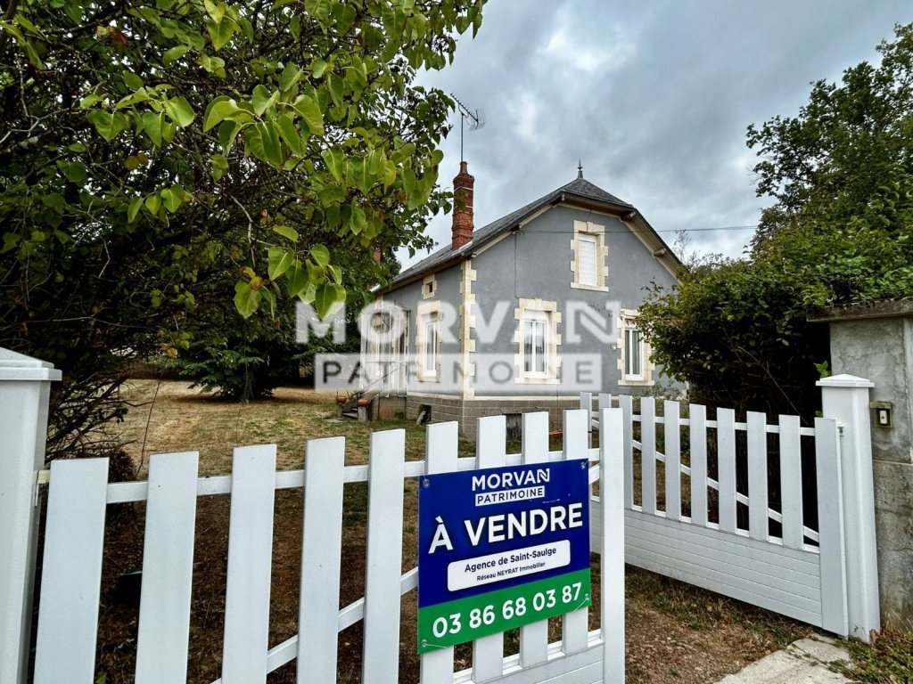 Maison 6 pièces 137 m² · à St Saulge · 137 m² · 88 000 €