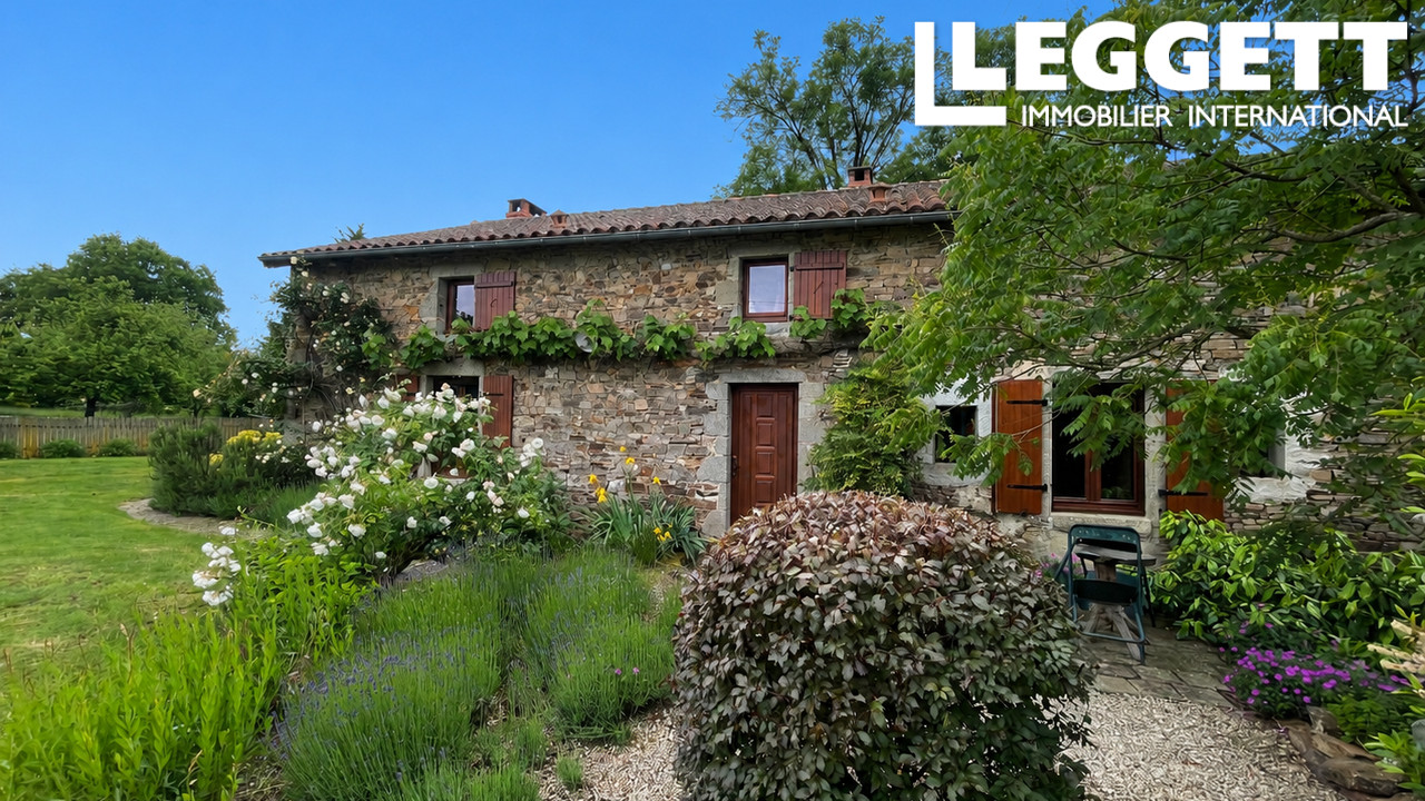 Maison 7 pièces 162 m² · à Val-d'Oire-Et-Gartempe · 162 m² · 194 400 €