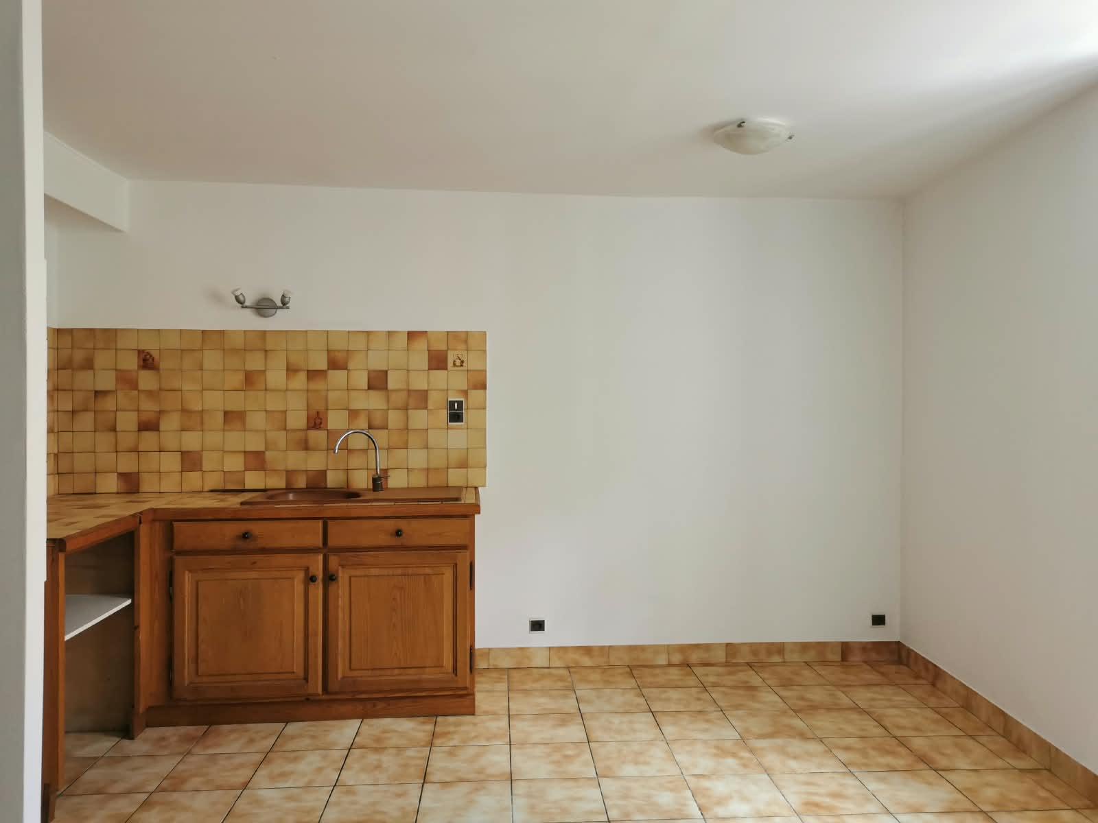 Appartement – AUBENAS ARDECHE AUVERGNE-RHÔNE-ALPES - Vue 4