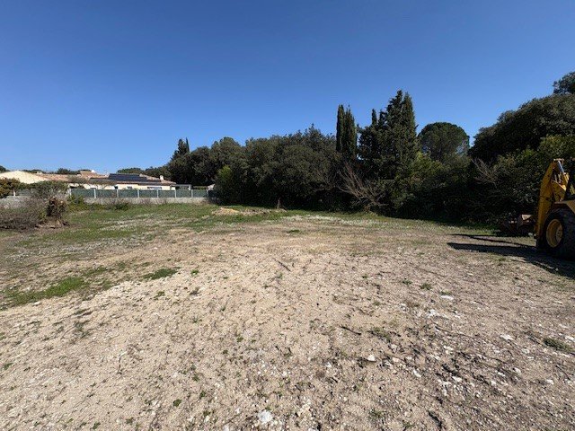 Achat Terrain 816m² SUSSARGUES 34160 - Vue 3