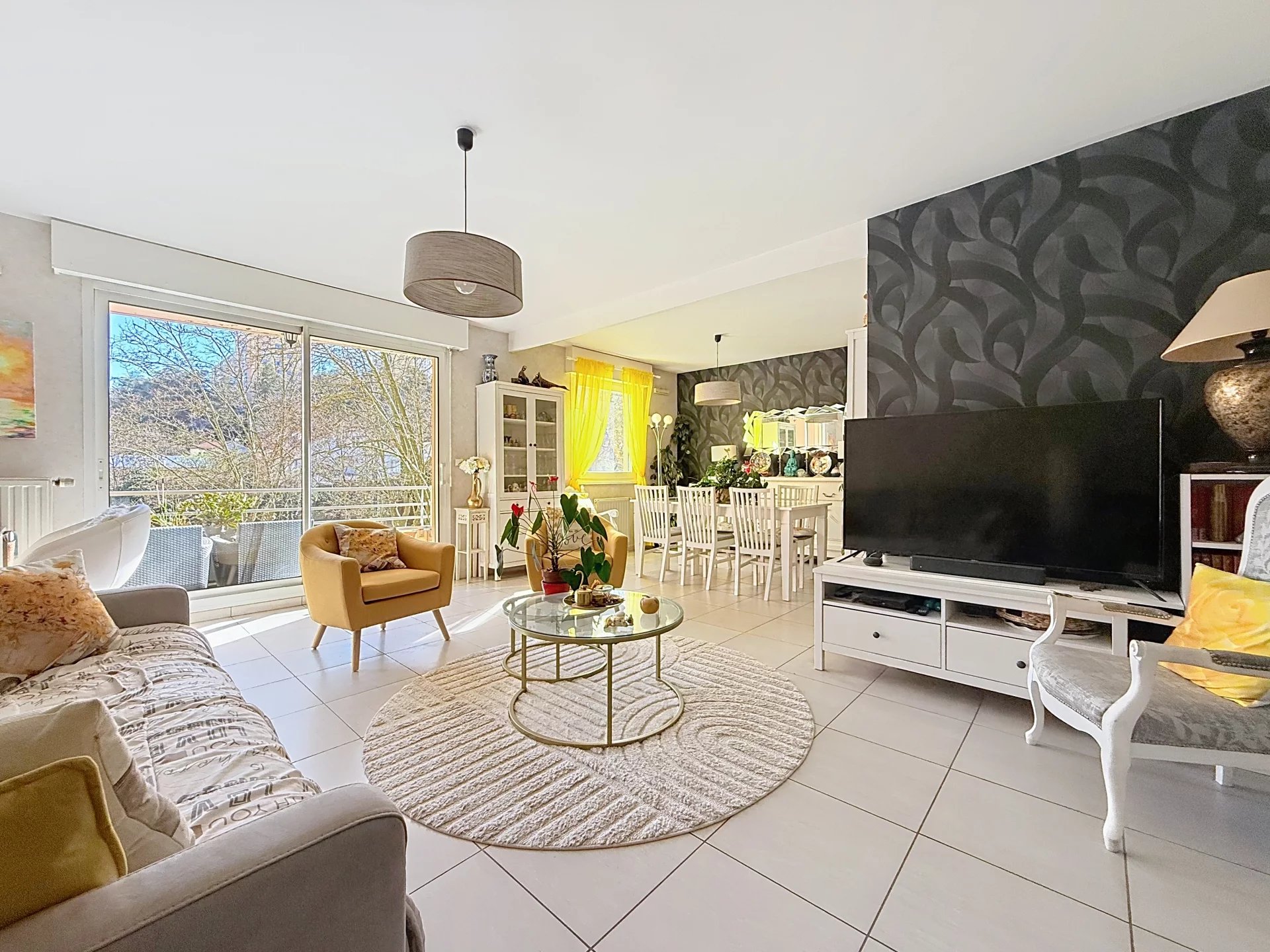 Appartement 3 pièces 84 m² · à St Etienne · 84 m² · 158 000 €