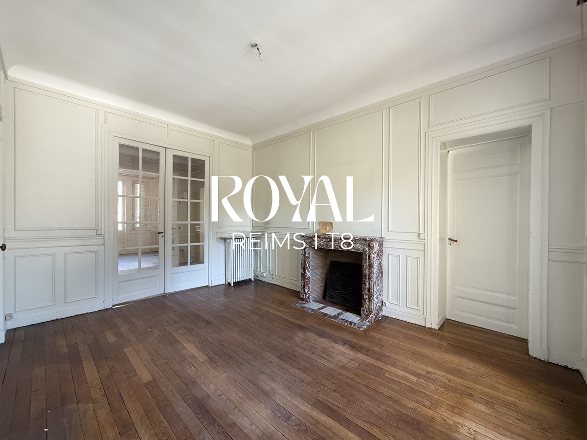 Appartement 8 pièces 150 m² · à Reims · 150 m² · 390 000 €