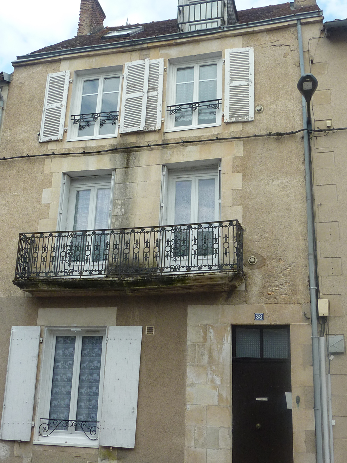 Maison 8 pièces 122 m² · à Montmorillon · 122 m² · 181 900 €