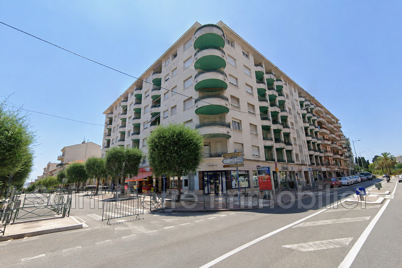 Appartement 2 pièces 69 m² · à Cagnes sur Mer · 69 m² · 219 000 €