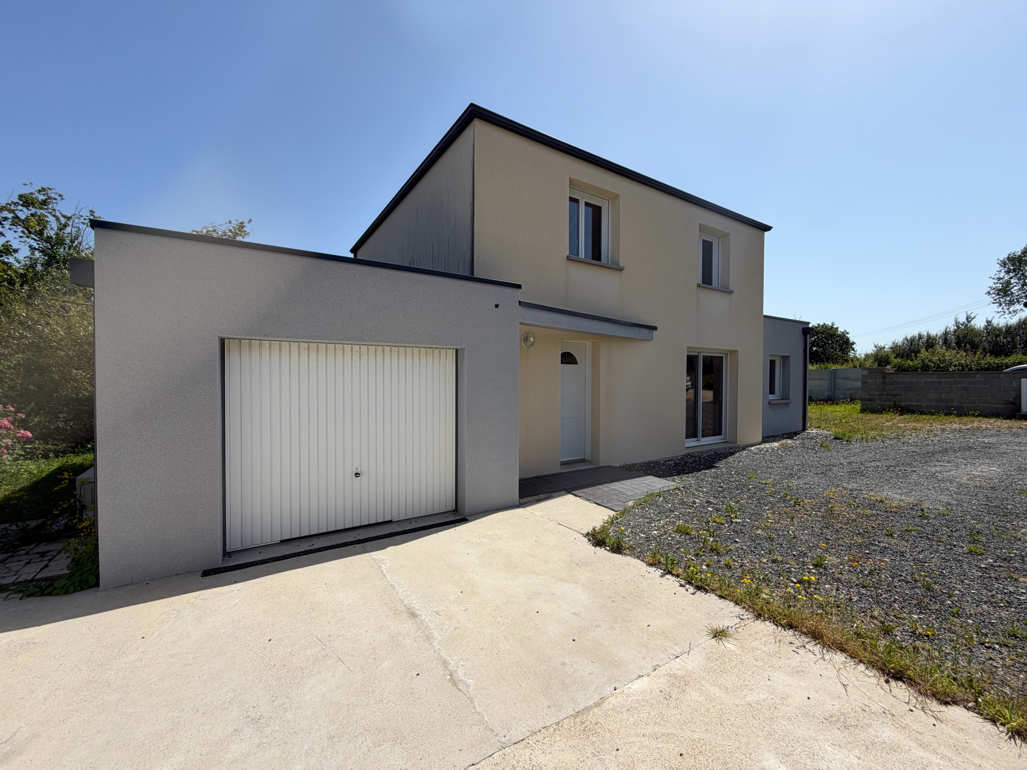 Maison 6 pièces 108 m² · à Nehou · 108 m² · 245 575 €