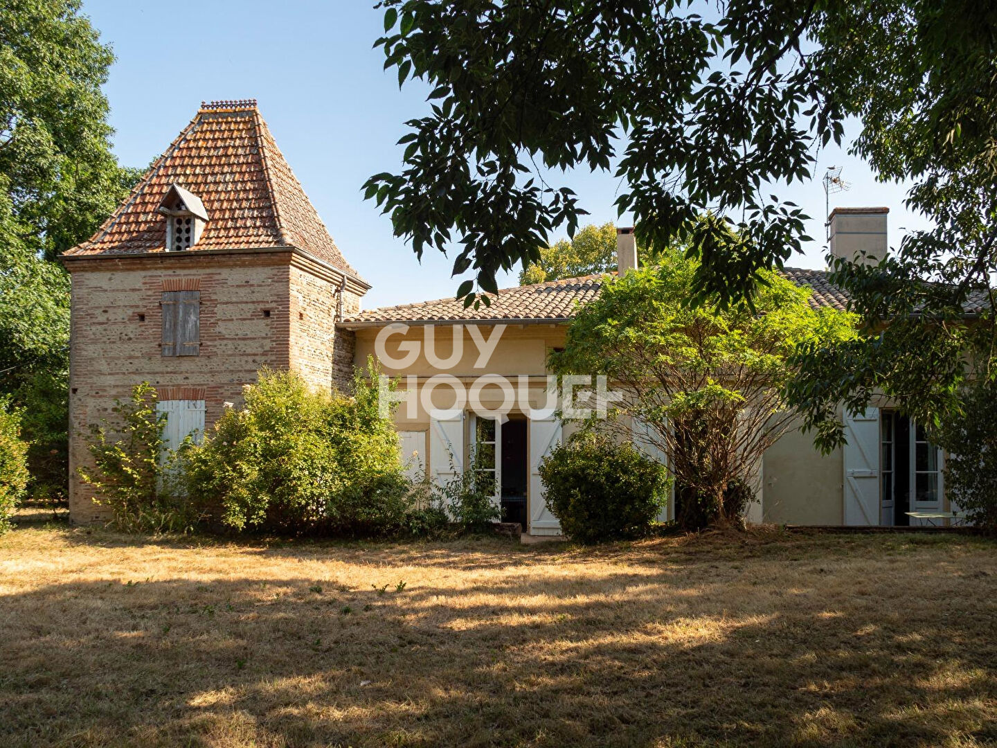 Maison 7 pièces 302 m² · à Thil · 302 m² · 450 000 €