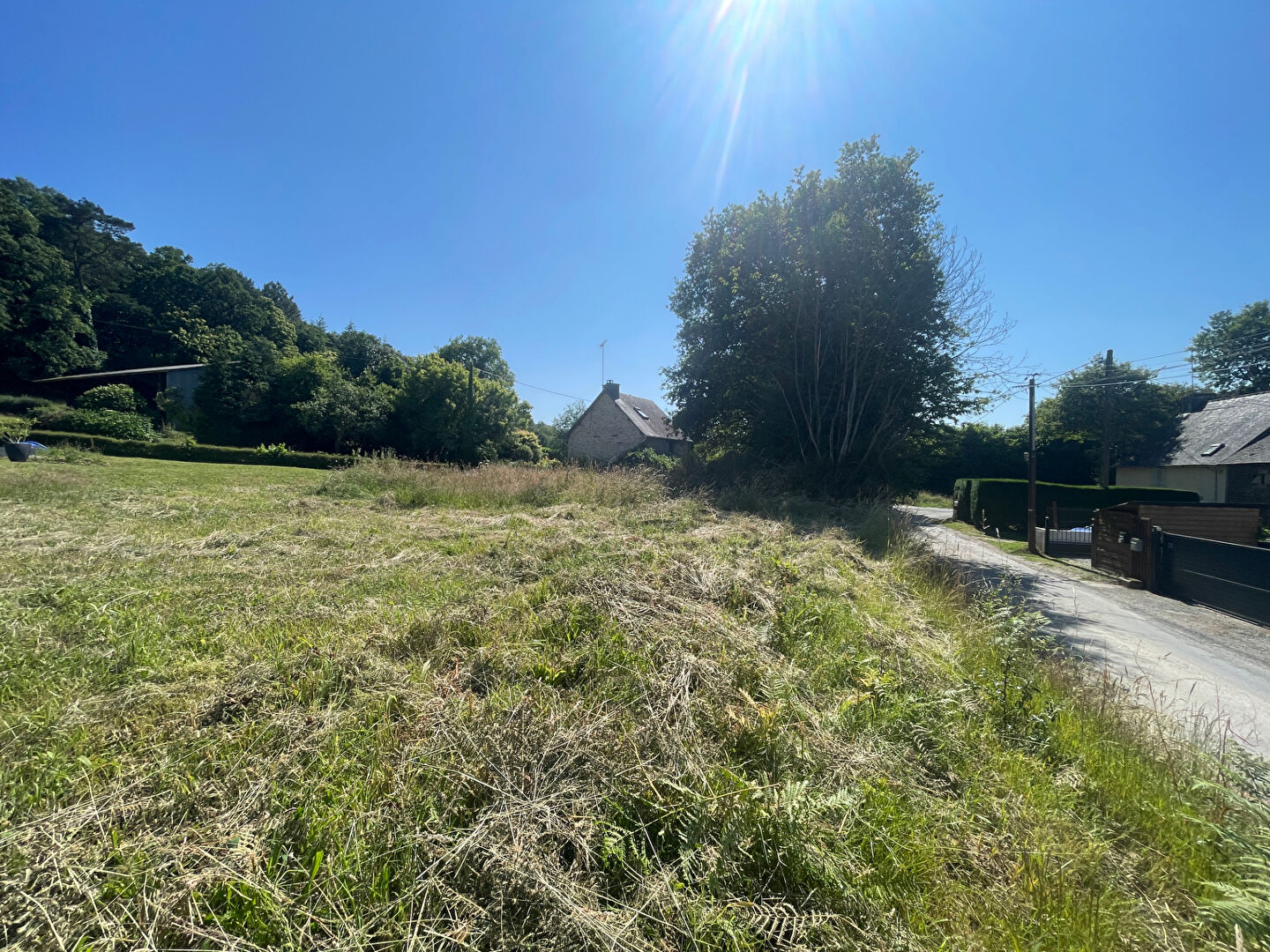 Terrain 604 m² · à Montertelot · 604 m² · 34 475 €