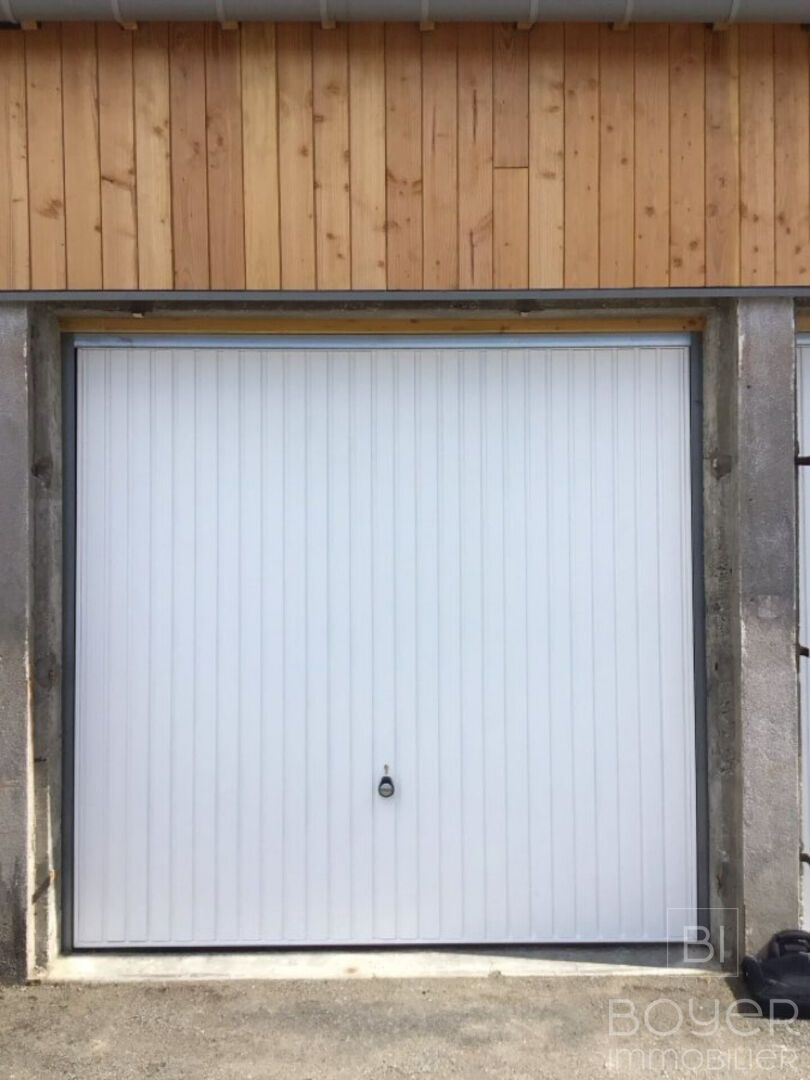 Parking VITRE 35500 · 70 €/mois