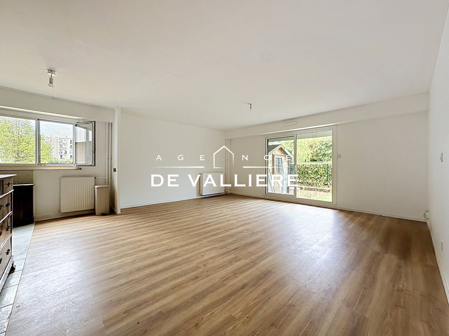 Appartement – RUEIL MALMAISON HAUTS-DE-SEINE ILE-DE-FRANCE - Vue 2