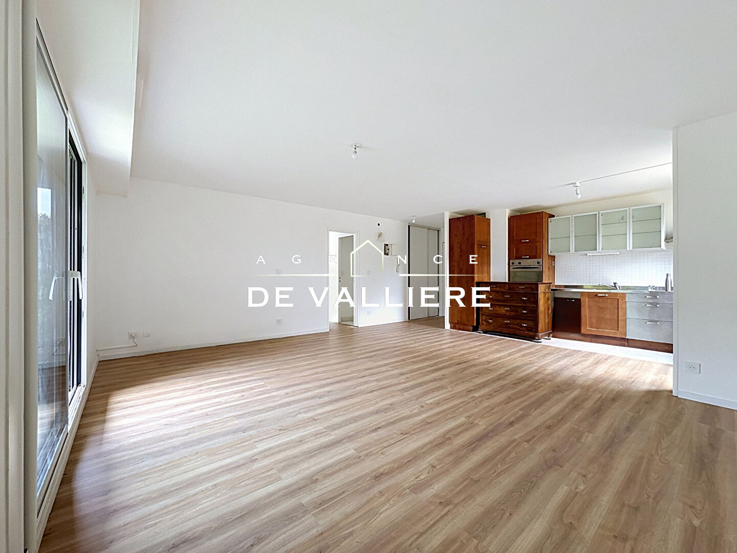 Appartement – RUEIL MALMAISON HAUTS-DE-SEINE ILE-DE-FRANCE - Vue 3