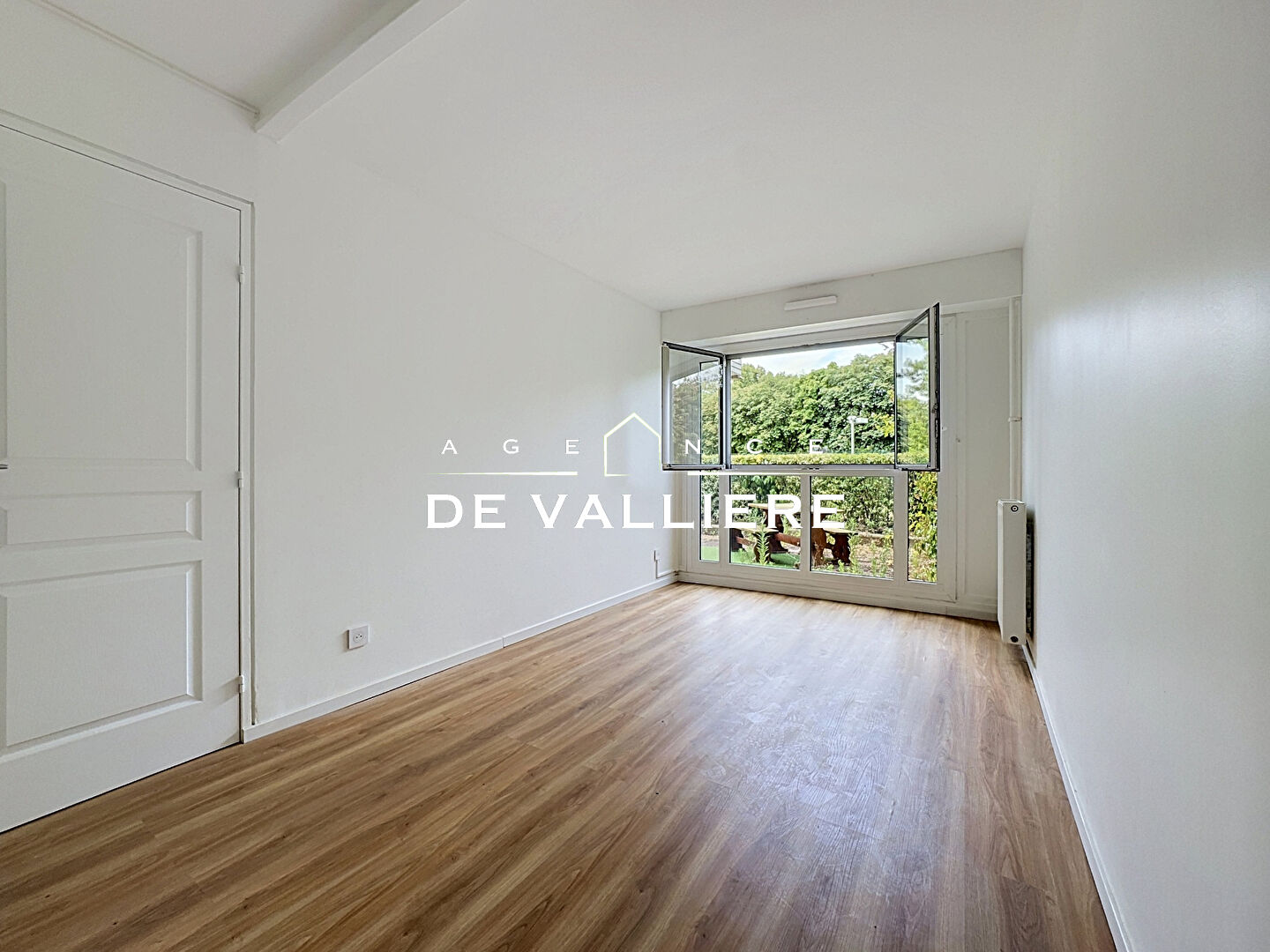 Appartement – RUEIL MALMAISON HAUTS-DE-SEINE ILE-DE-FRANCE - Plus
