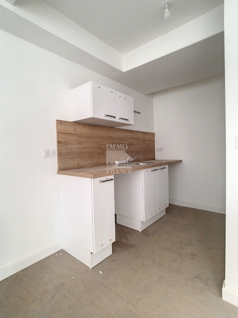 Appartement – LAVAL MAYENNE PAYS-DE-LA-LOIRE - Vue 2