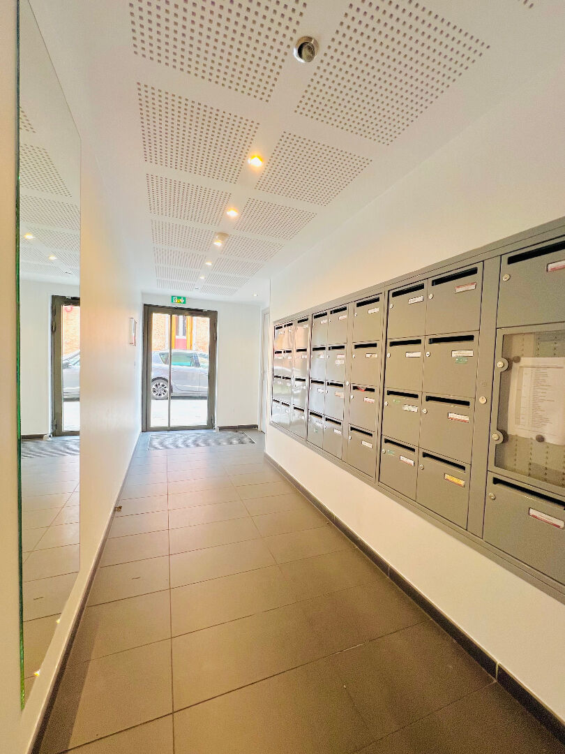 Appartement – MONTREUIL SEINE-SAINT-DENIS ILE-DE-FRANCE - Vue 4