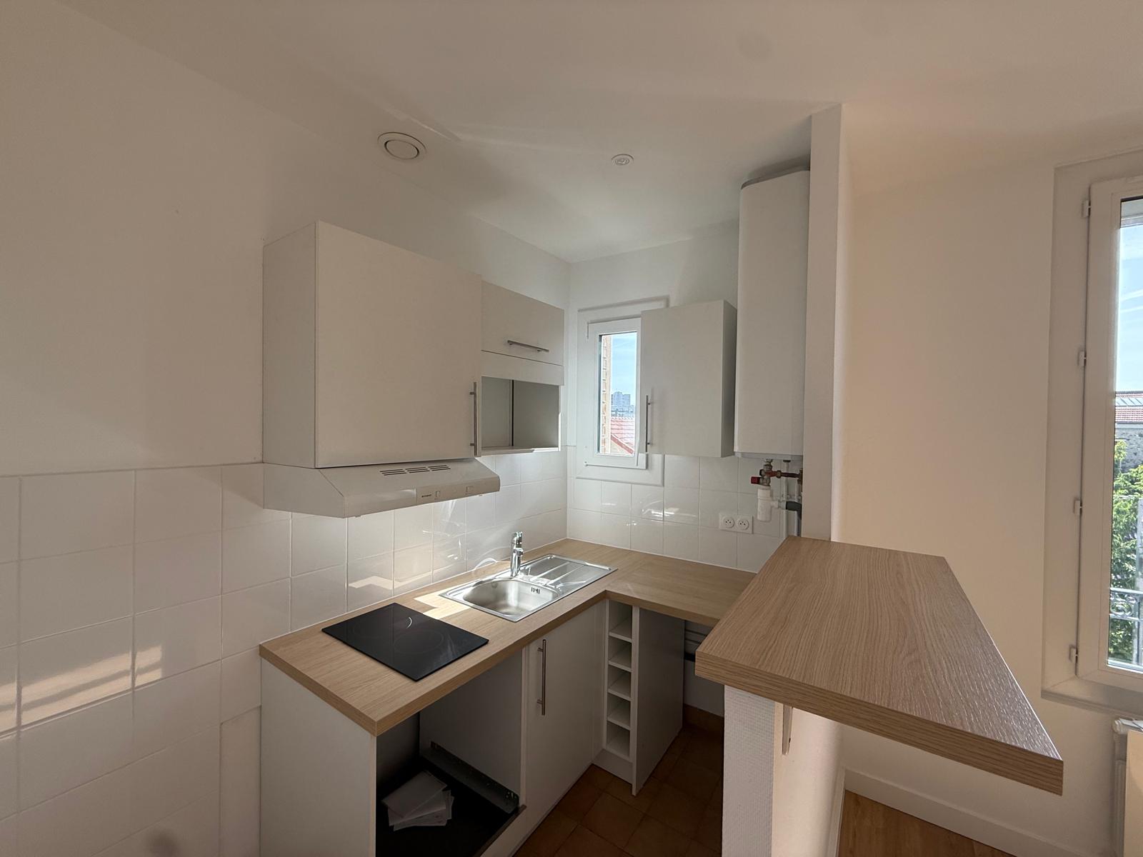 Appartement 2 pièces 29m² LES PAVILLONS SOUS BOIS 93320 photo 2