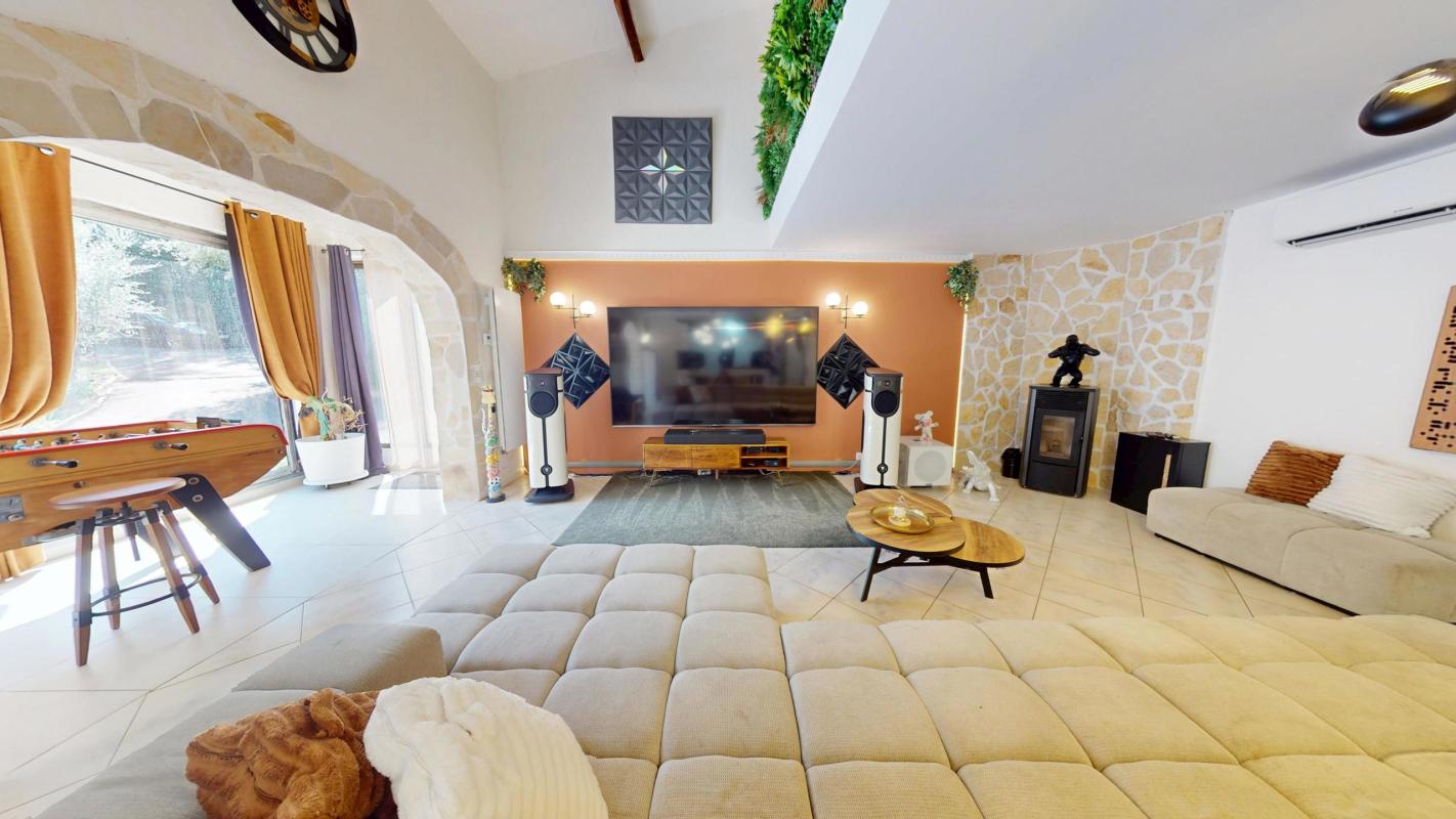 Maison 4 pièces 143 m² · à Castagniers · 143 m² · 635 000 €