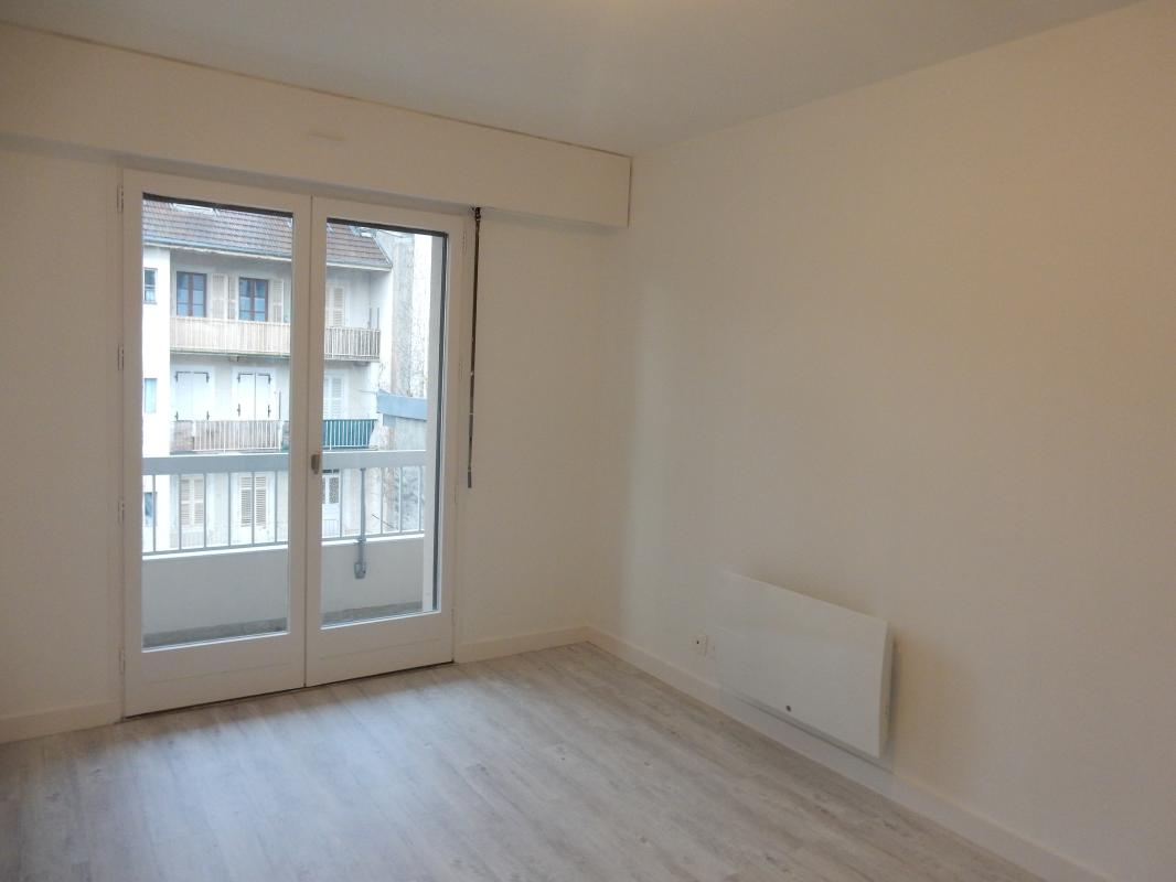 Appartement – AIX LES BAINS SAVOIE AUVERGNE-RHÔNE-ALPES - Vue 3