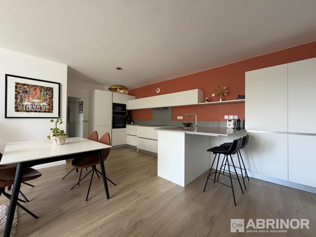 Appartement 4 pièces 88 m² · à Lille · 88 m² · 393 000 €