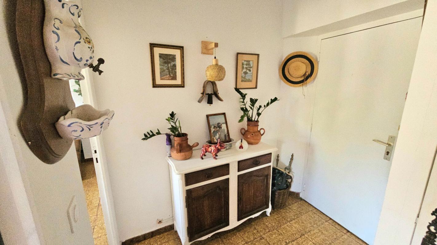 Appartement – CLAVIERS VAR PROVENCE-ALPES-COTE-D-AZUR - Vue 3