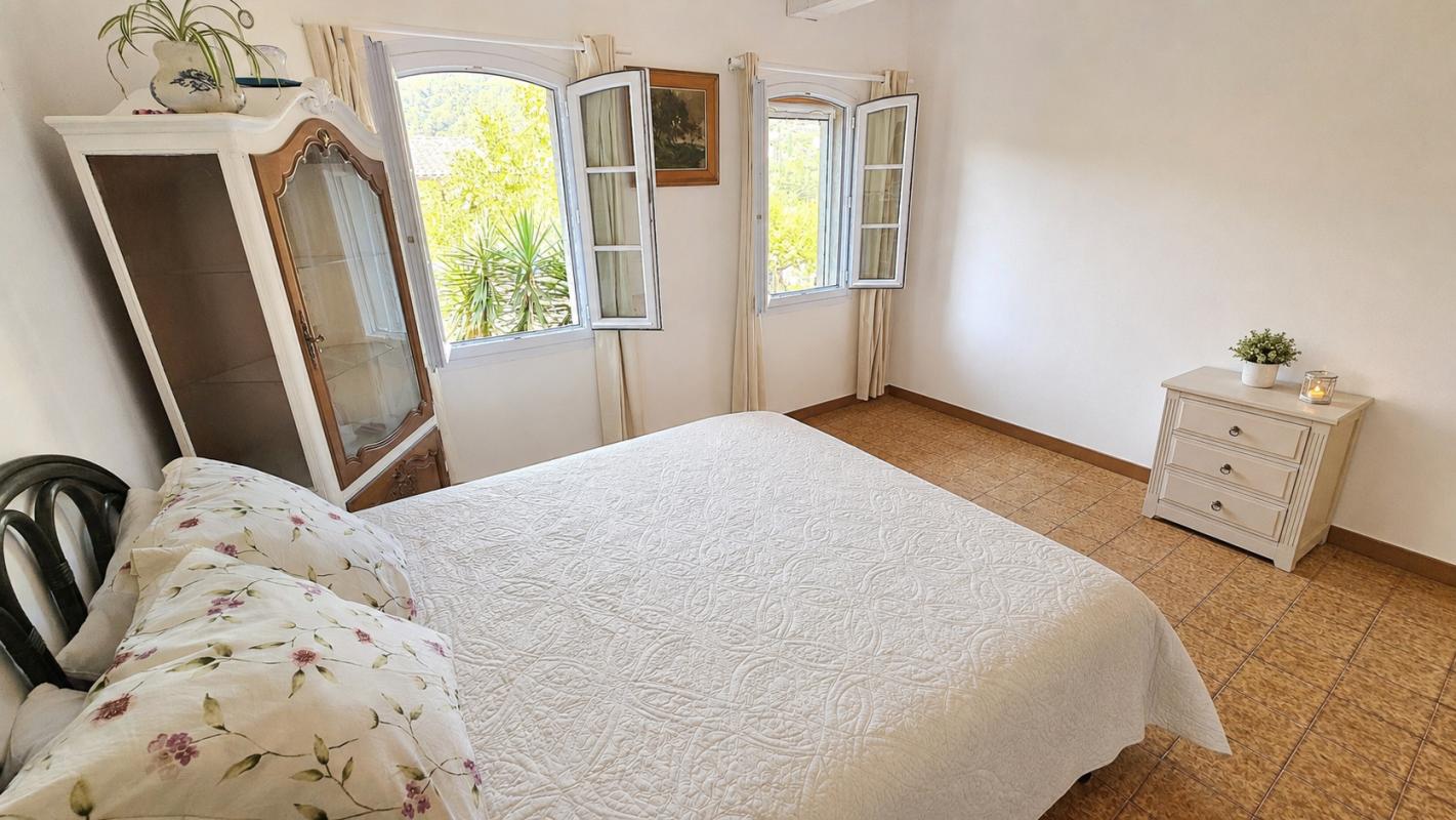 Appartement – CLAVIERS VAR PROVENCE-ALPES-COTE-D-AZUR - Vue 5