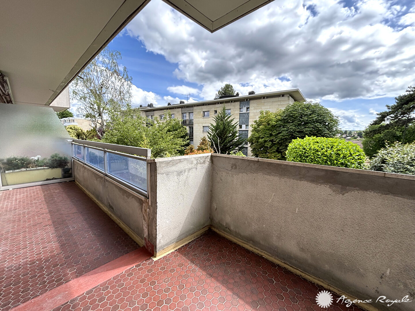 Appartement 1 pièce 32 m² · à St Germain en Laye · 32 m² · 275 000 €