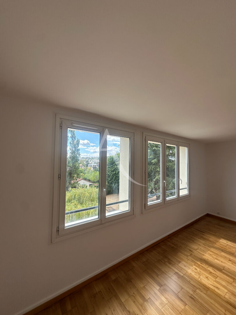 Appartement – ERMONT VAL-D'OISE ILE-DE-FRANCE - Vue 5