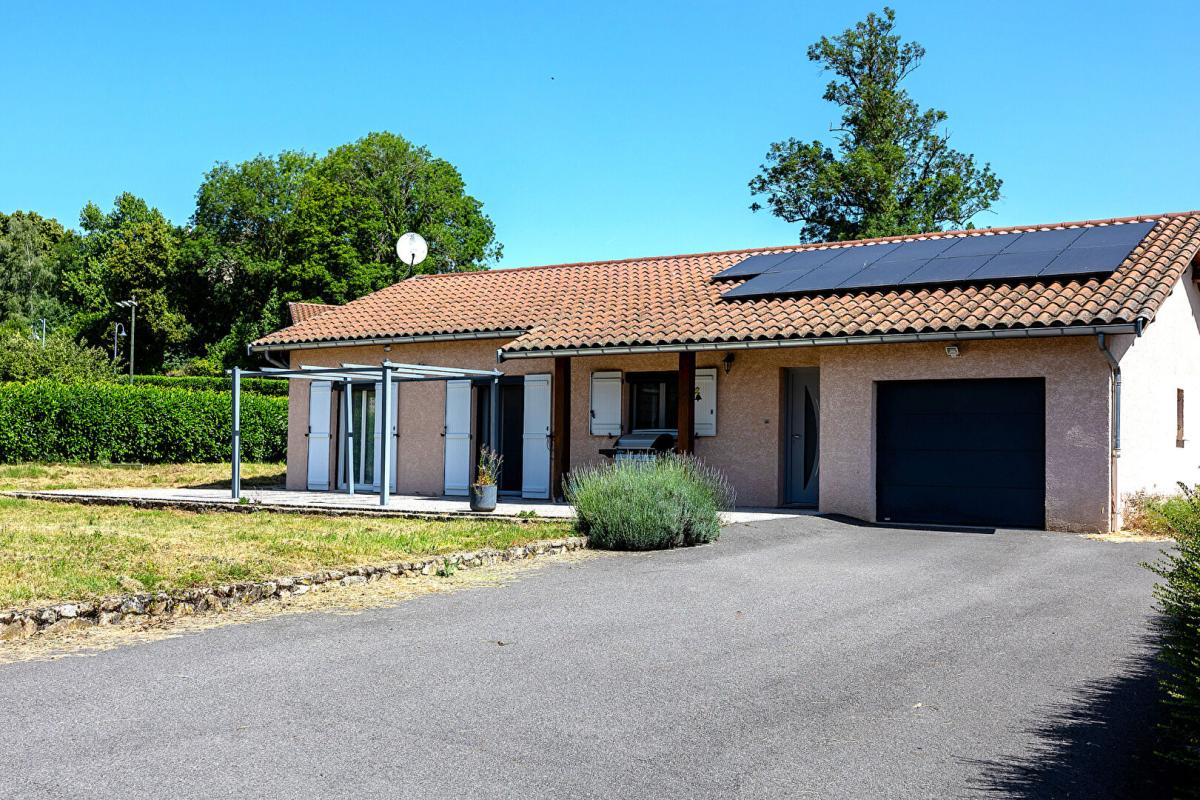 Maison 5 pièces 95 m² · à St Cyr de Valorges · 95 m² · 229 000 €