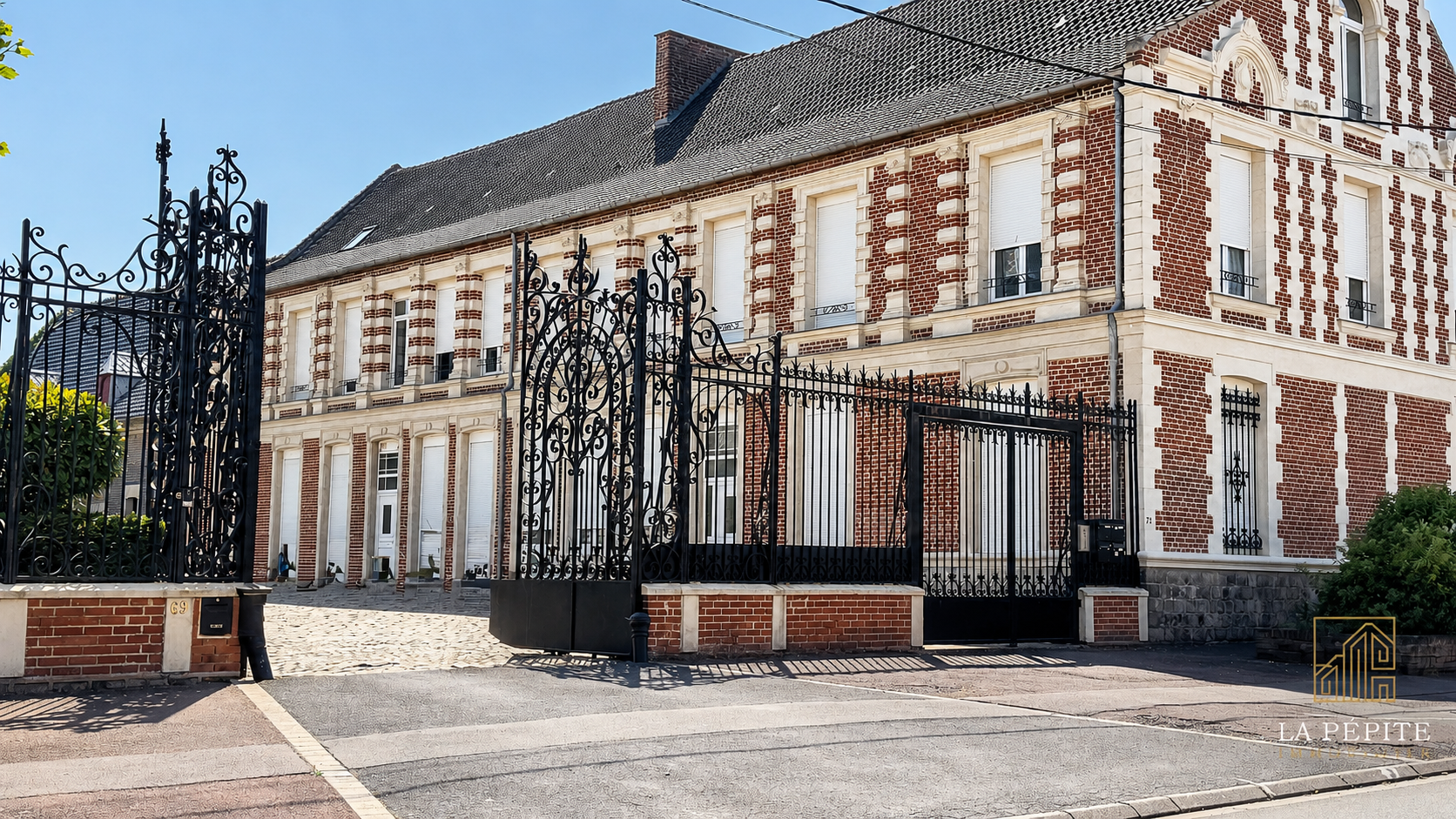 Maison 28 pièces 737 m² · à Abscon · 737 m² · 1 236 000 €