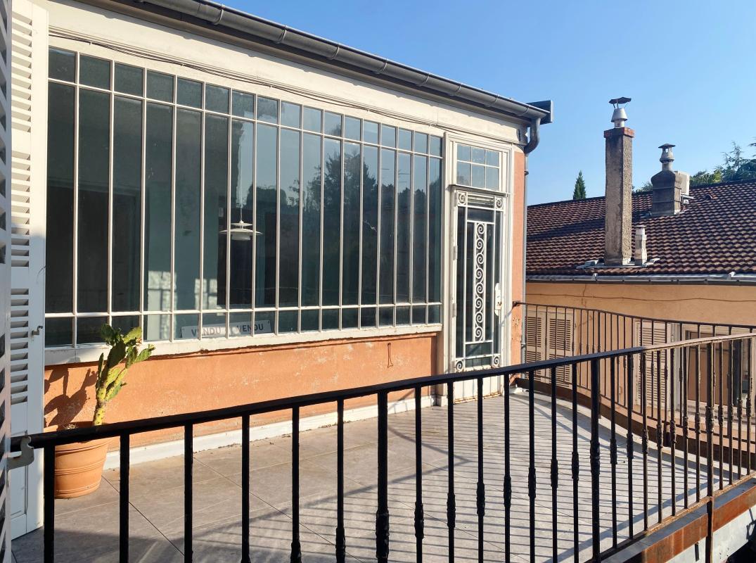 Maison 7 pièces 260 m² · à Ste Foy les Lyon · 260 m² · 1 190 000 €