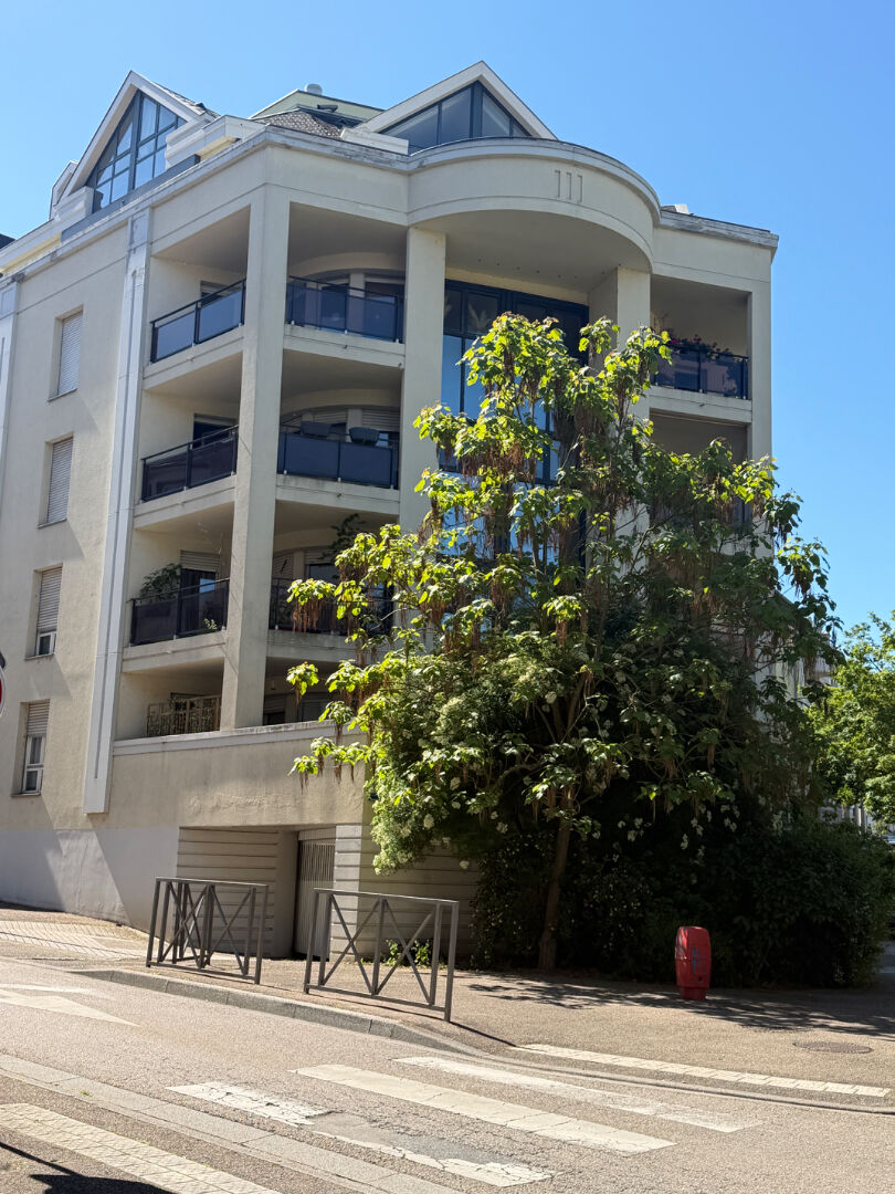 Appartement 6 pièces 175 m² · à Montigny les Metz · 175 m² · 320 000 €