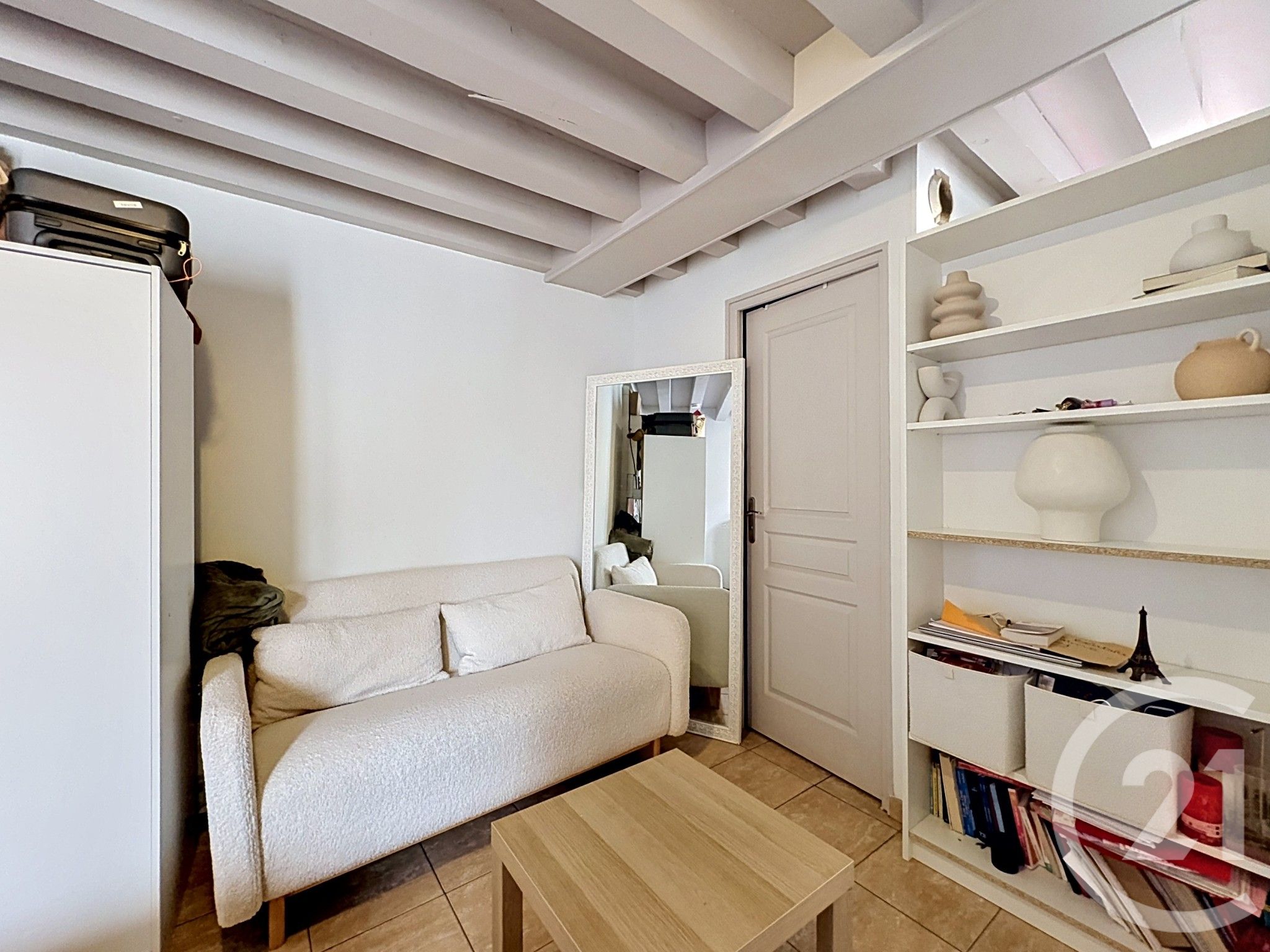 Appartement – LIEUSAINT SEINE-ET-MARNE ILE-DE-FRANCE - Vue 2