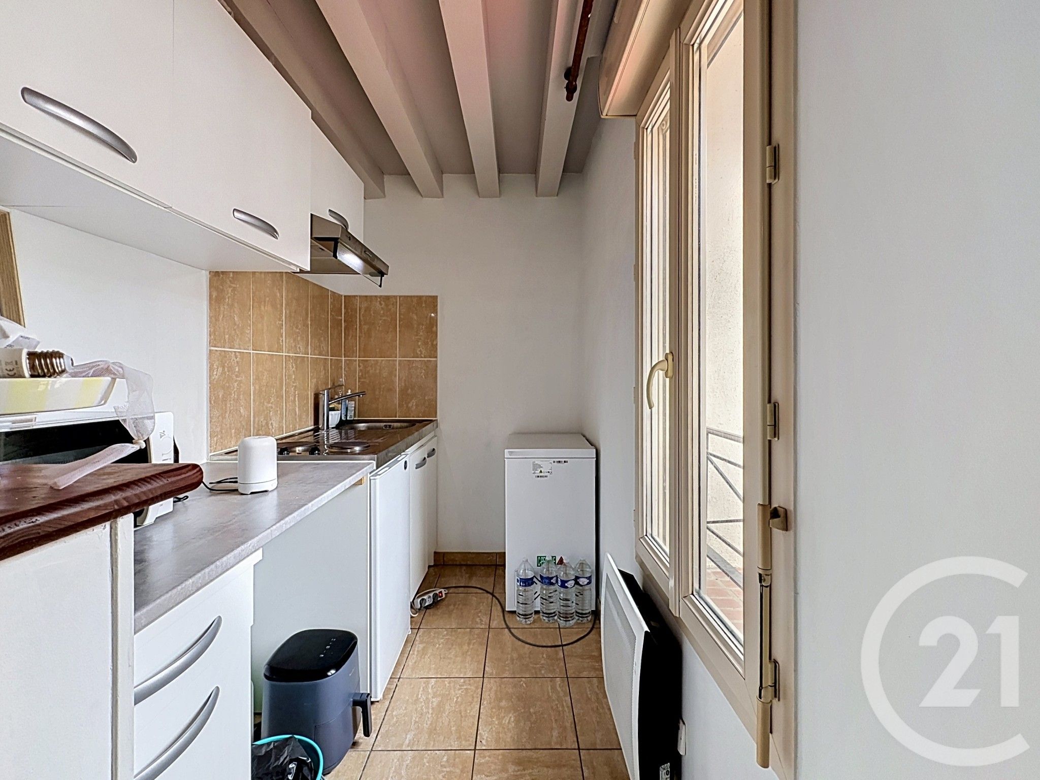 Appartement – LIEUSAINT SEINE-ET-MARNE ILE-DE-FRANCE - Vue 4