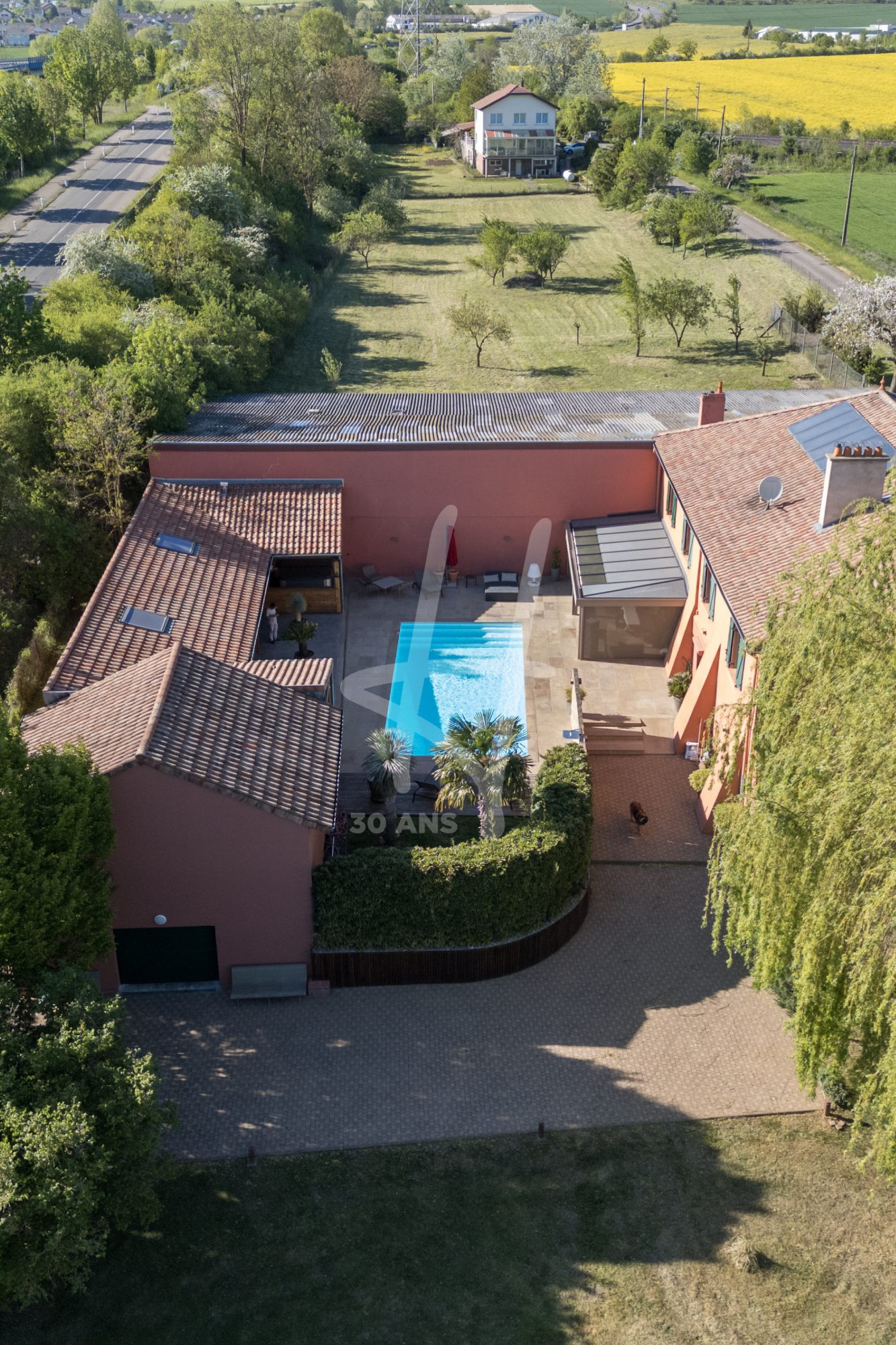 Maison 8 pièces 500 m² · à Peltre · 500 m² · 1 248 000 €