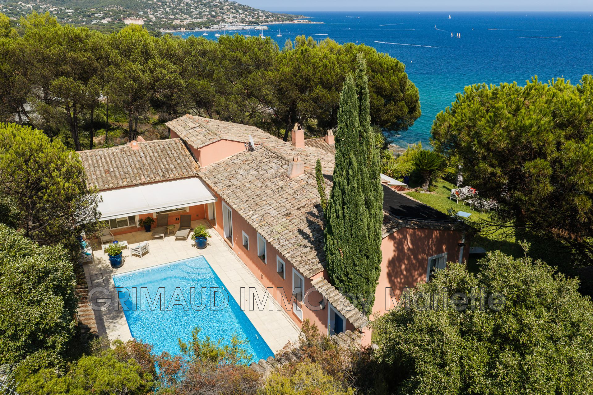 Maison 8 pièces 290 m² · à Ste Maxime · 290 m² · 4 500 000 €