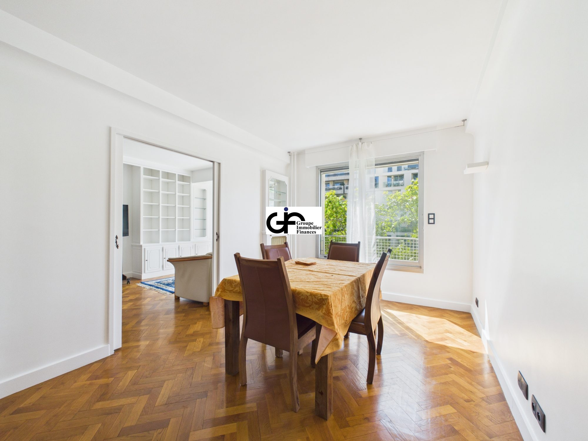 Appartement – PARIS - Vue 5