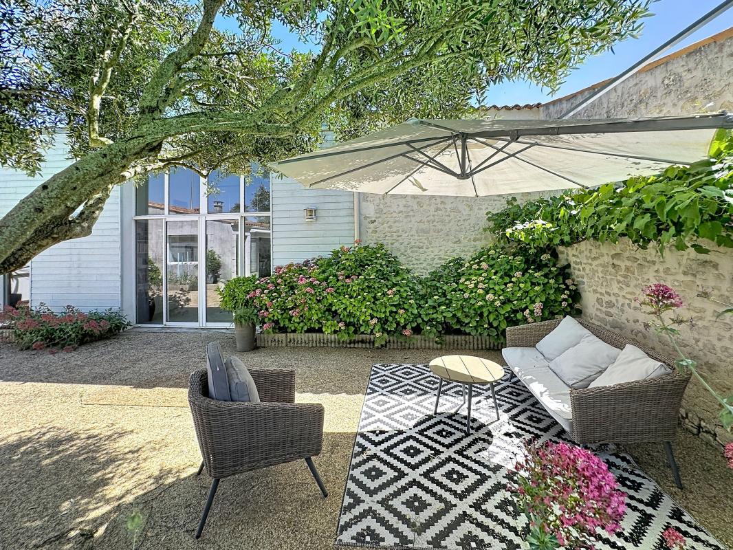 Maison 6 pièces 223 m² · à Marsilly · 223 m² · 867 000 €