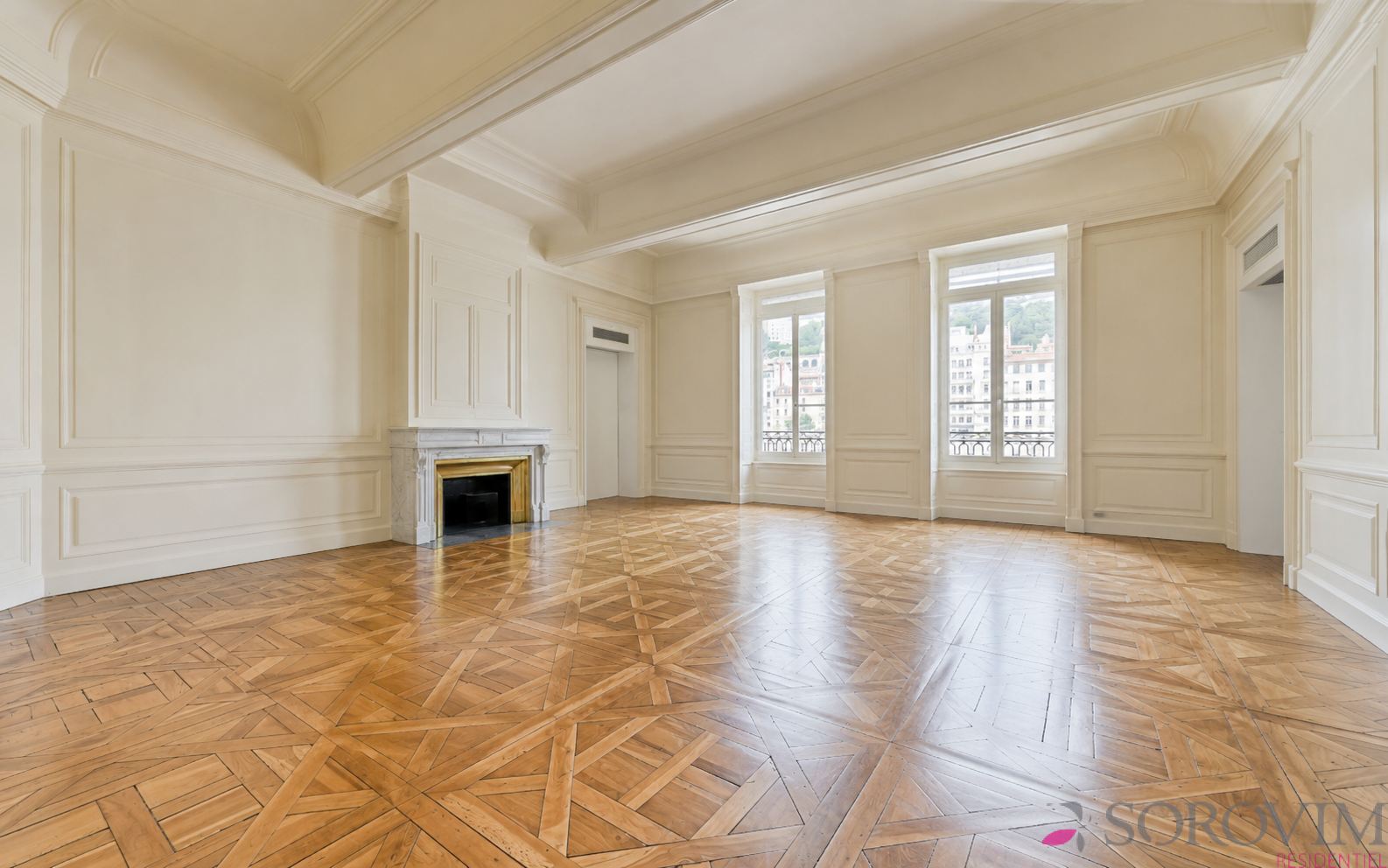 Appartement 5 pièces 215 m² · à Lyon 02 · 215 m² · 1 500 000 €