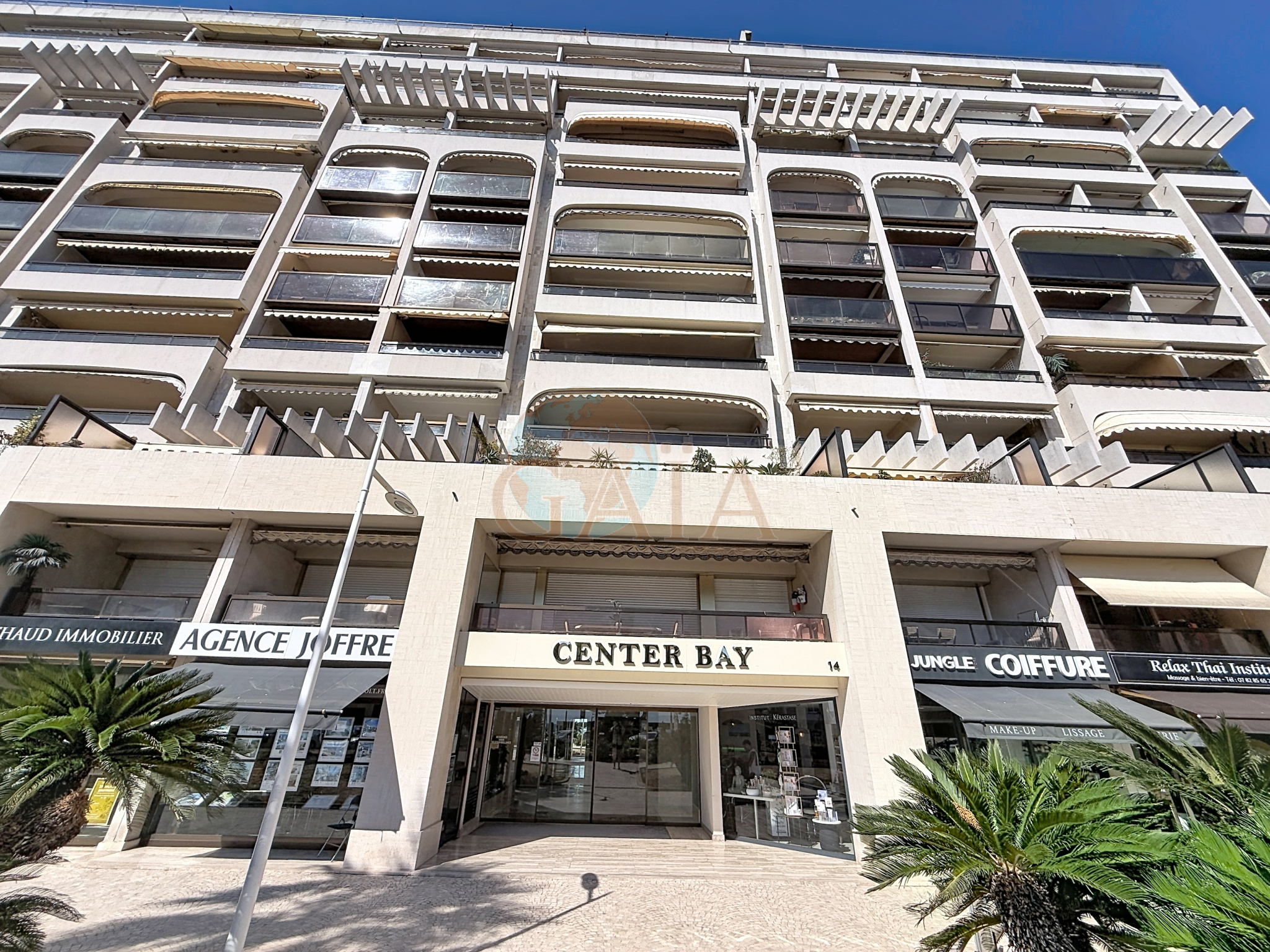 Appartement 2 pièces 52 m² · à Antibes · 52 m² · 320 000 €