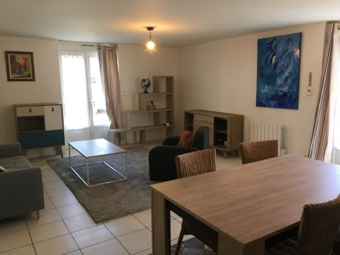 Appartement 3 pièces 68 m² · à Angouleme · 68 m² · 740 €/mois