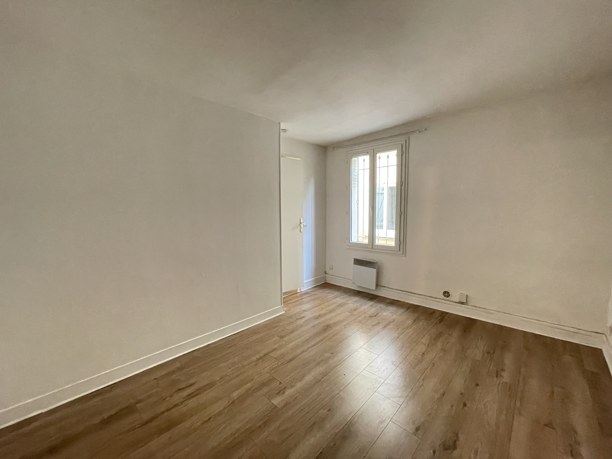 Appartement – PARIS 18 PARIS ILE-DE-FRANCE