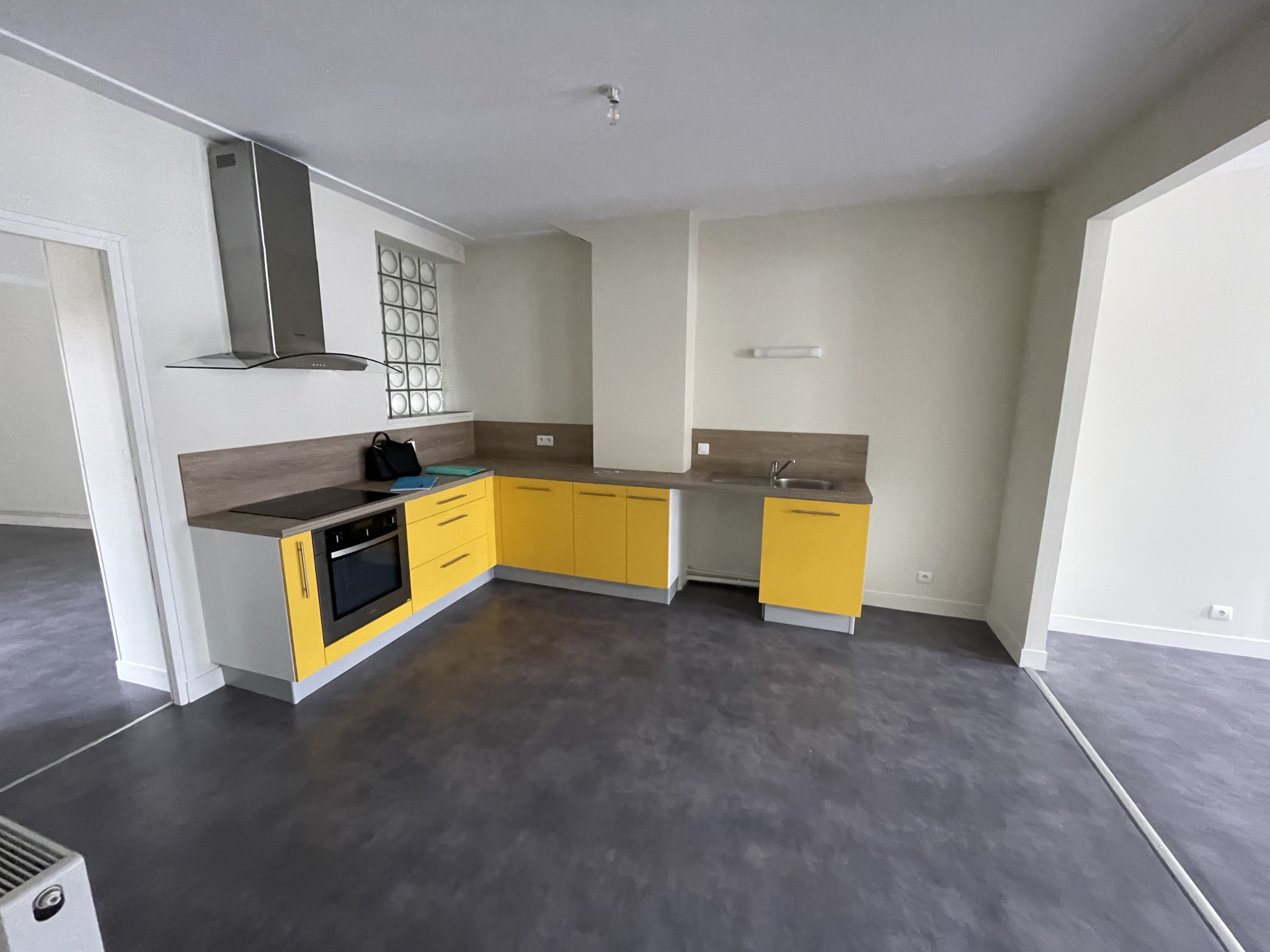 Appartement 2 pièces 69 m² · à Cherbourg-en-Cotentin · 69 m² · 715 €/mois