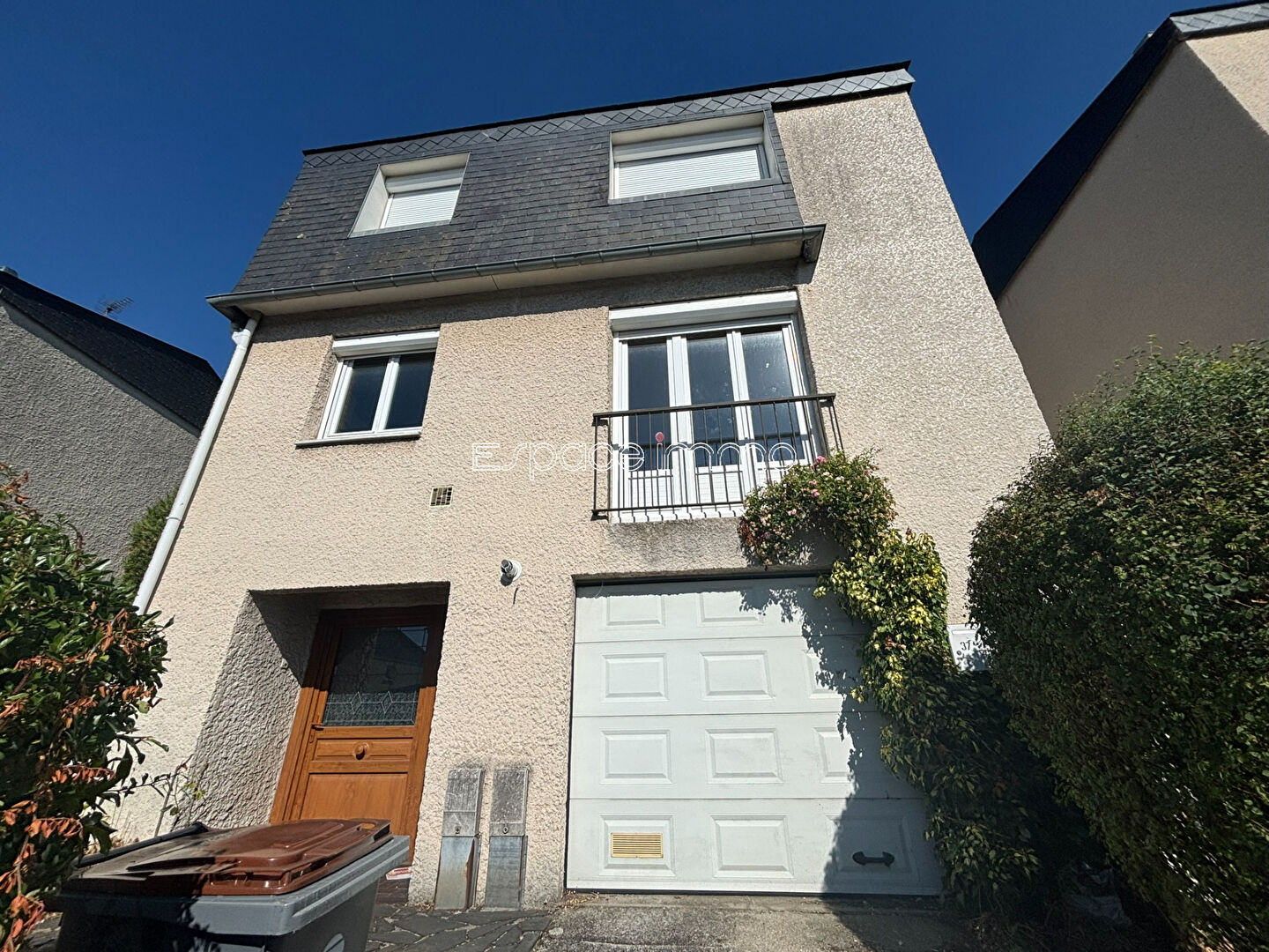 Maison 5 pièces 85 m² · à Deville les Rouen · 85 m² · 164 000 €