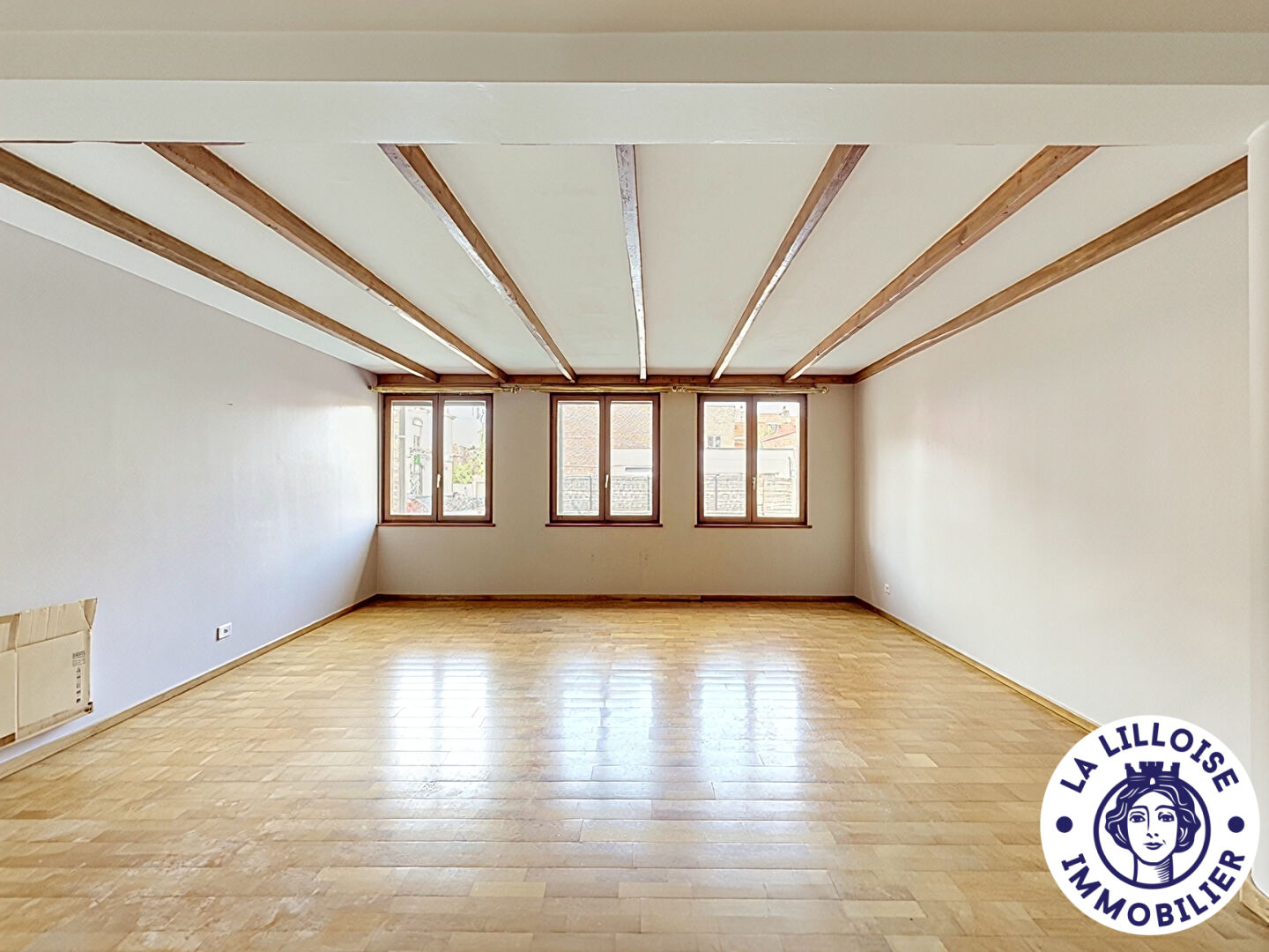 Appartement 3 pièces 81 m² · à Lille · 81 m² · 220 000 €