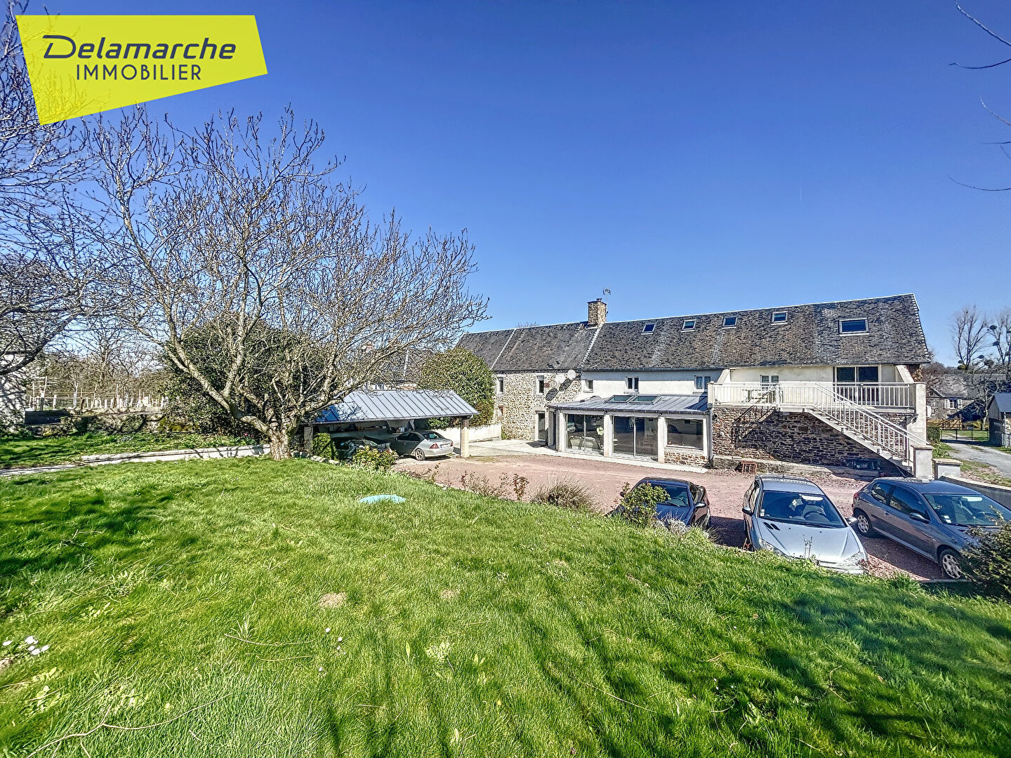 Maison 11 pièces 268 m² · à Bricqueville-sur-Mer · 268 m² · 399 000 €