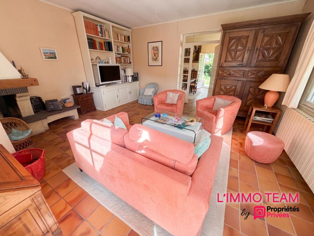 Maison 5 pièces 113 m² · à Albas · 113 m² · 118 000 €